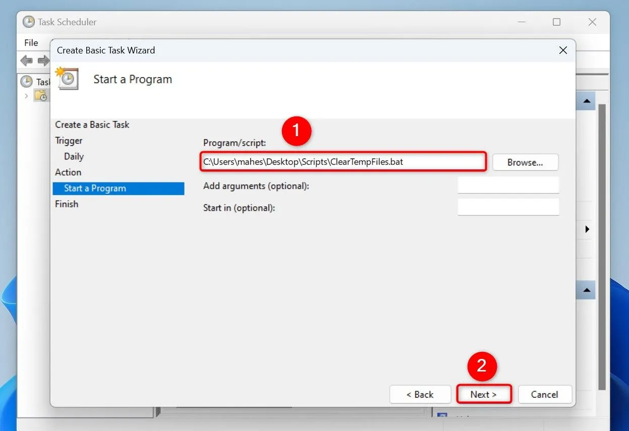 Chọn Start a Program và nhập đường dẫn đến file script ClearTempFiles.bat trong Task Scheduler.