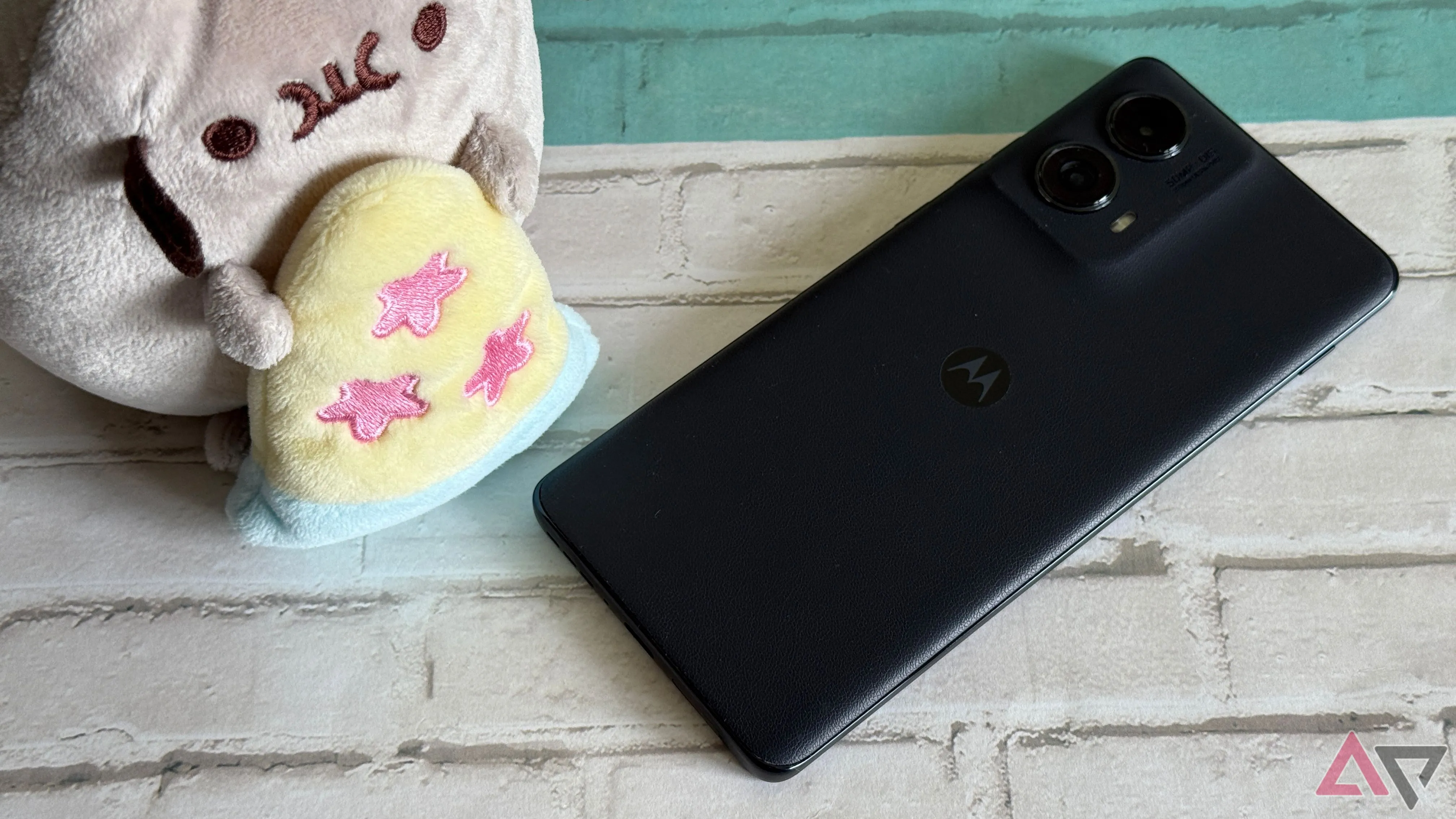 Điện thoại Motorola Edge 2025