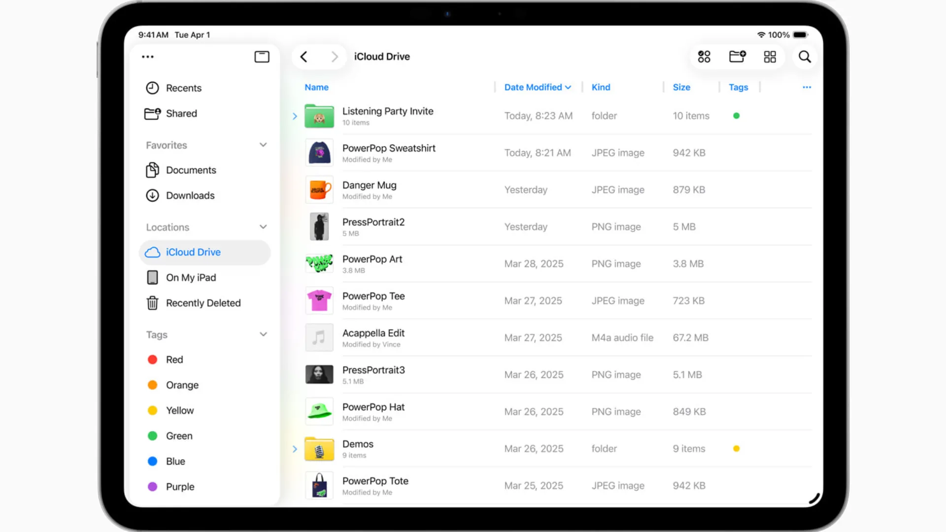 Ứng dụng Files cải tiến trên iPadOS 26 với chế độ xem danh sách chi tiết và tùy chỉnh thư mục bằng màu sắc