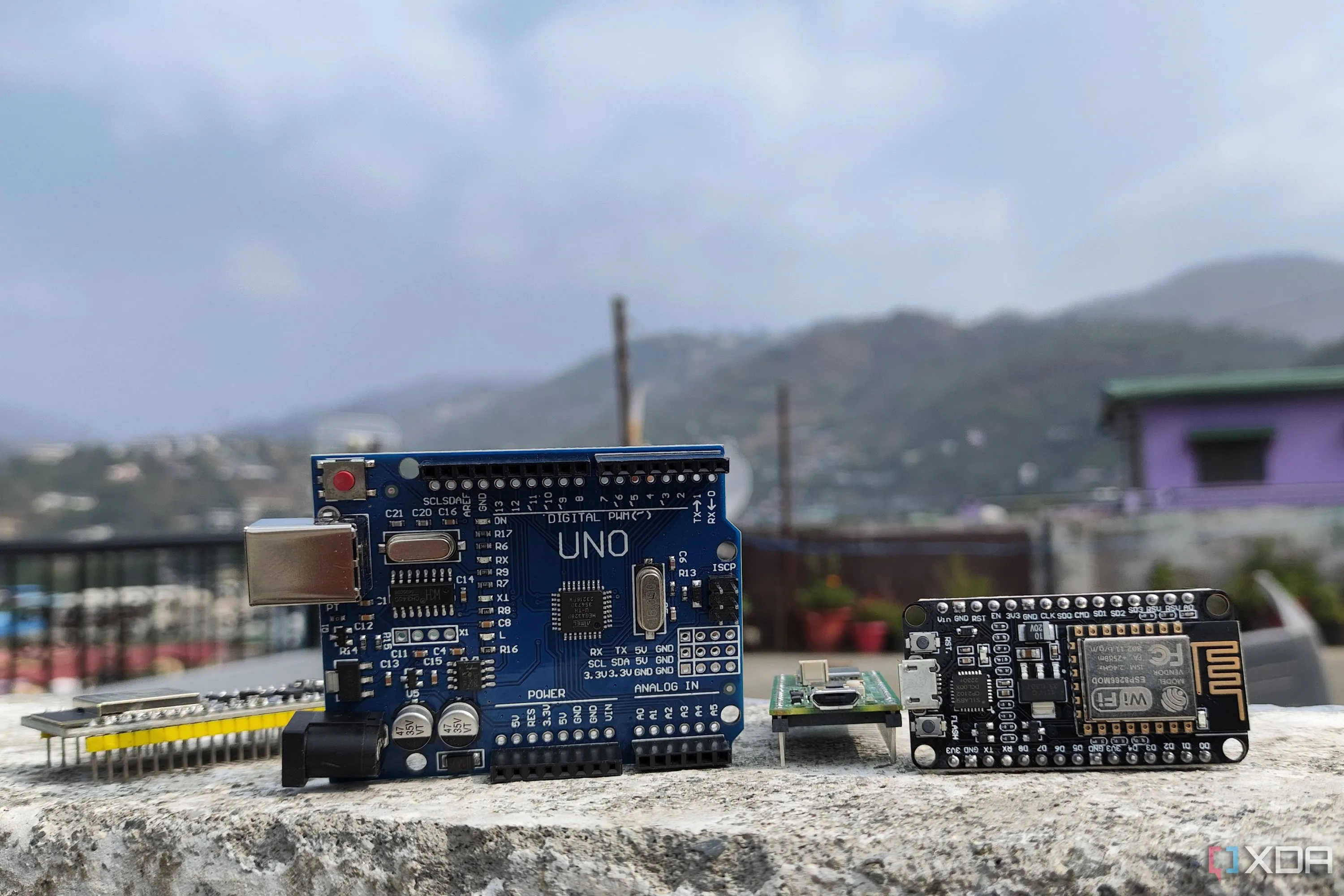 Các bộ vi điều khiển Arduino và các loại khác