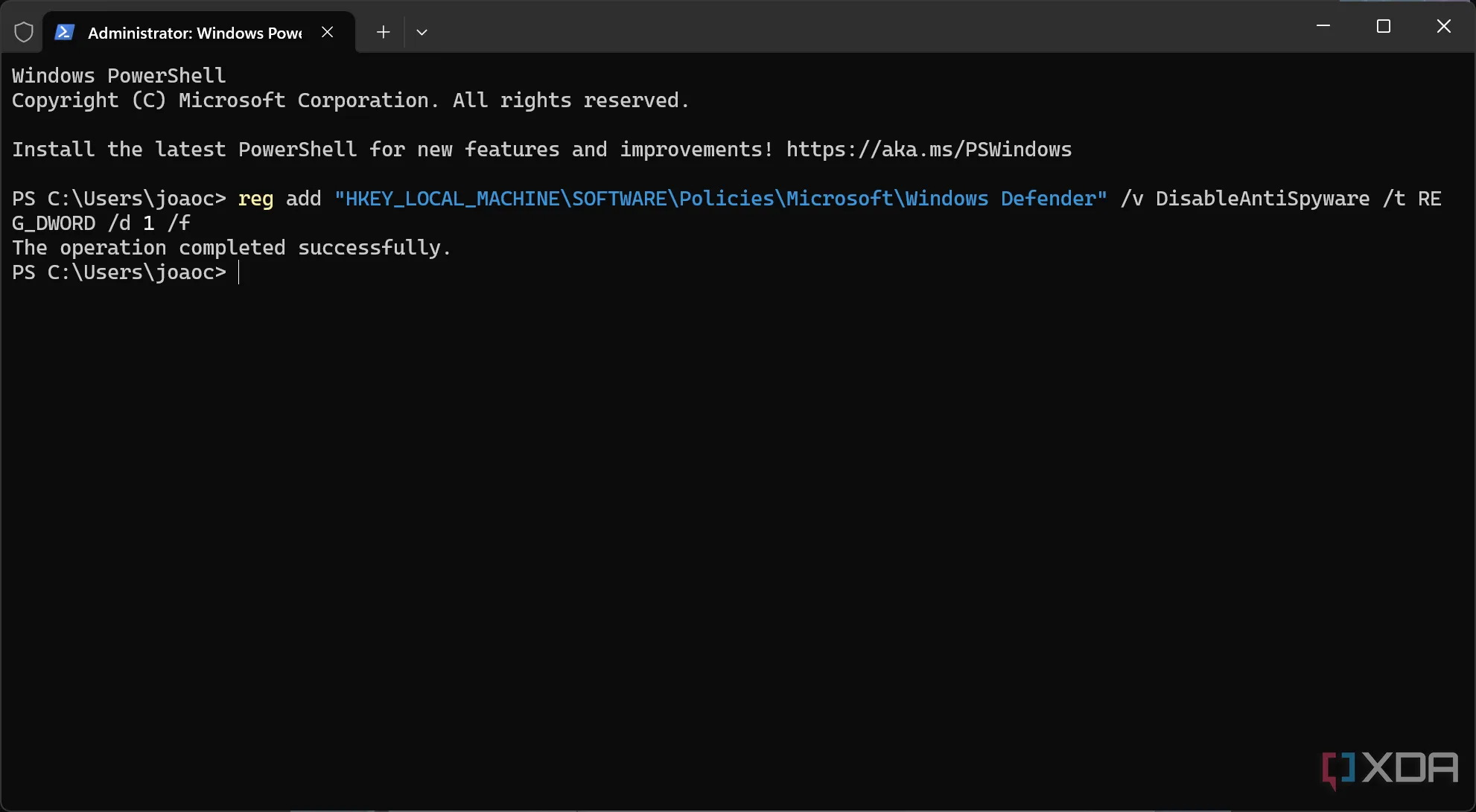 Cửa sổ Windows Terminal hiển thị lệnh CMD dùng để vô hiệu hóa Microsoft Defender thông qua Registry.