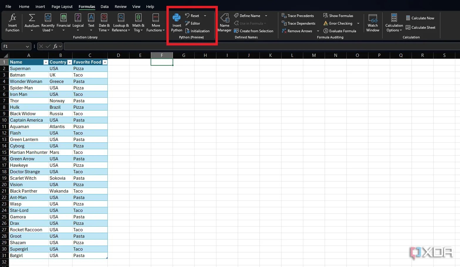 Giao diện Microsoft Excel hiển thị tùy chọn "Insert Python" trên thanh Formulas
