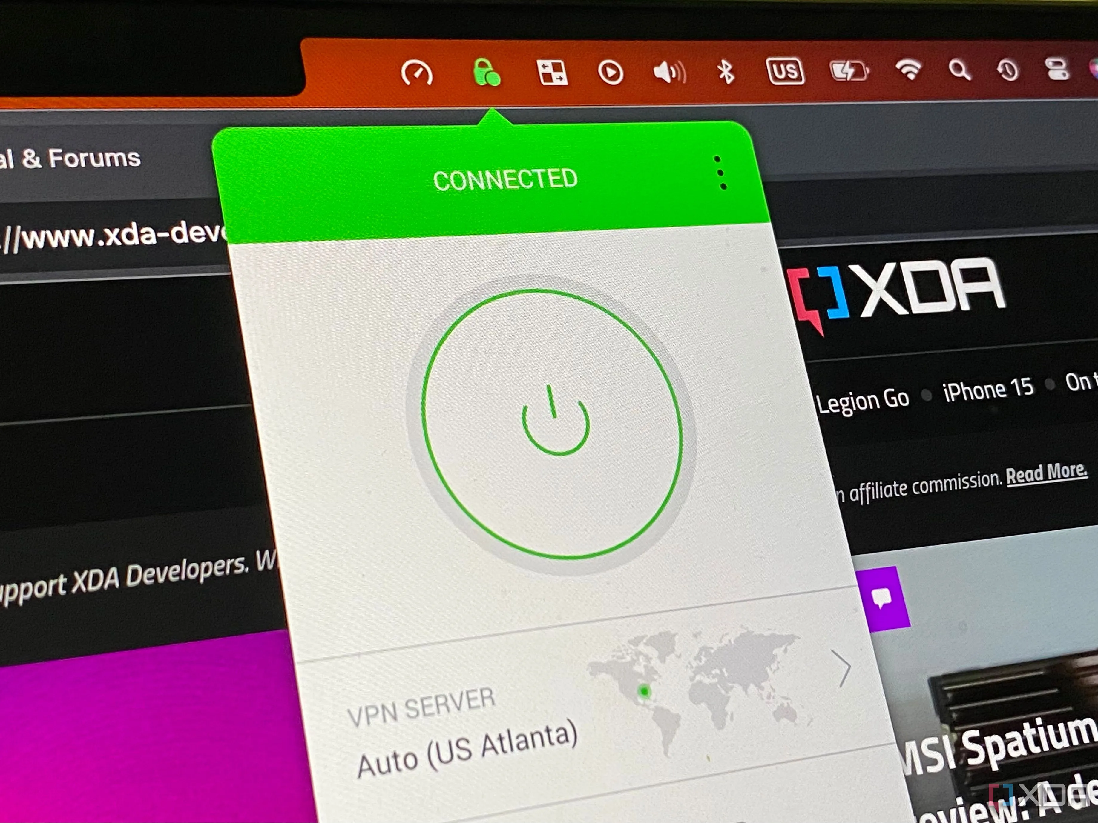 Giao diện ứng dụng Private Internet Access VPN đang kết nối trên máy tính Mac