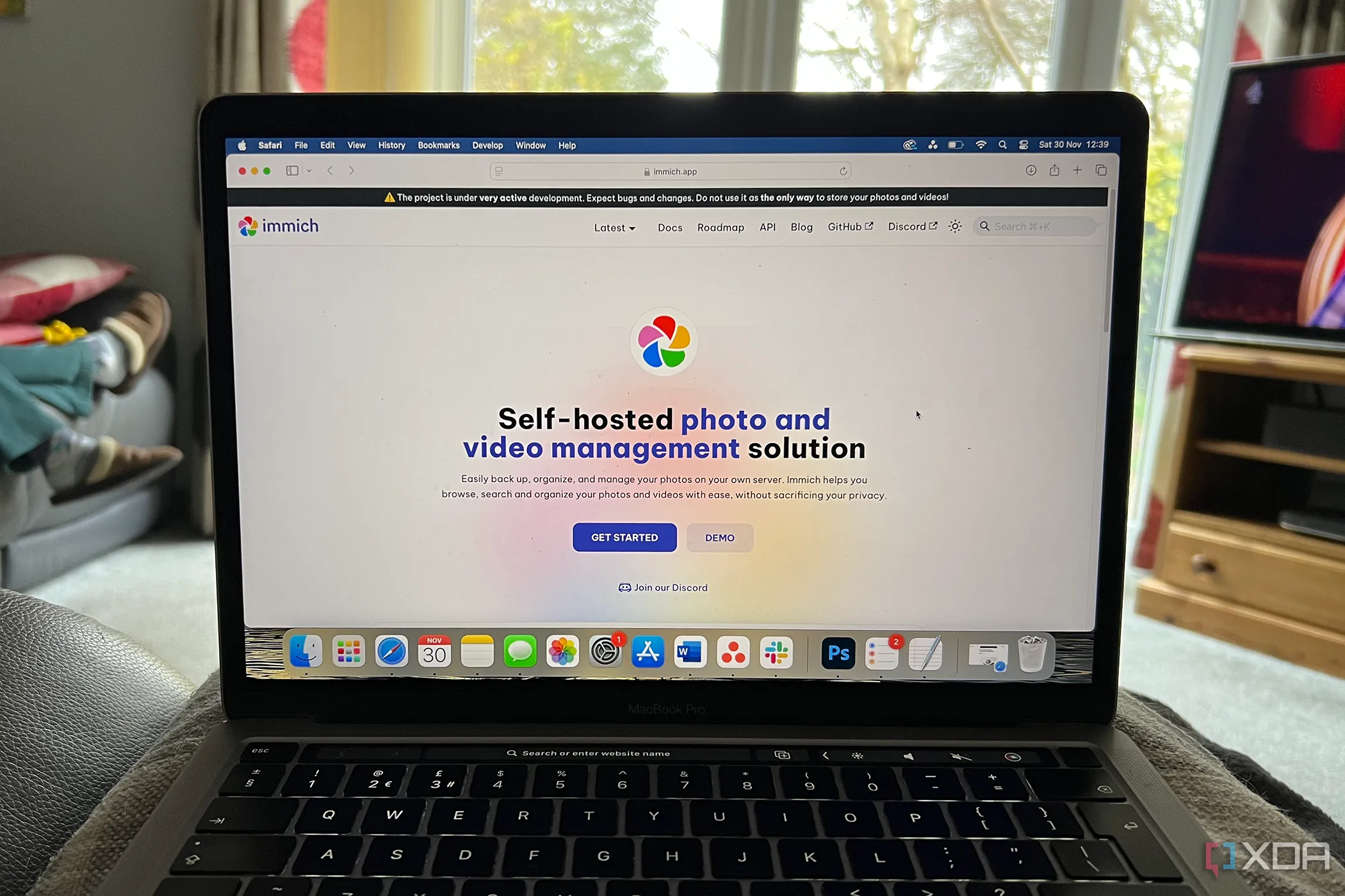 Immich - giải pháp quản lý ảnh mã nguồn mở trên MacBook