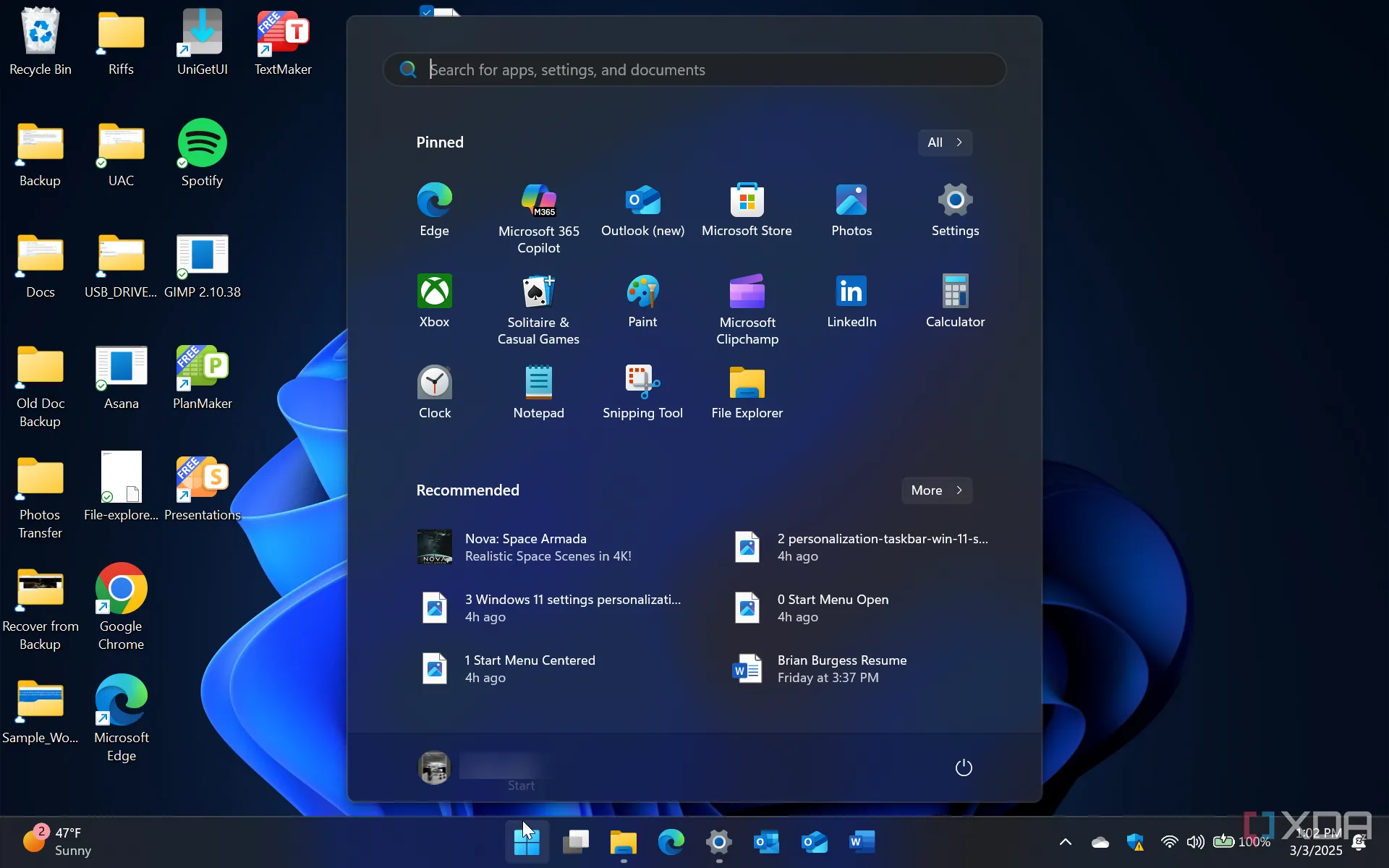Màn hình chụp menu Start Windows 11 mặc định căn giữa, gây khó chịu cho người dùng đã quen vị trí cũ.