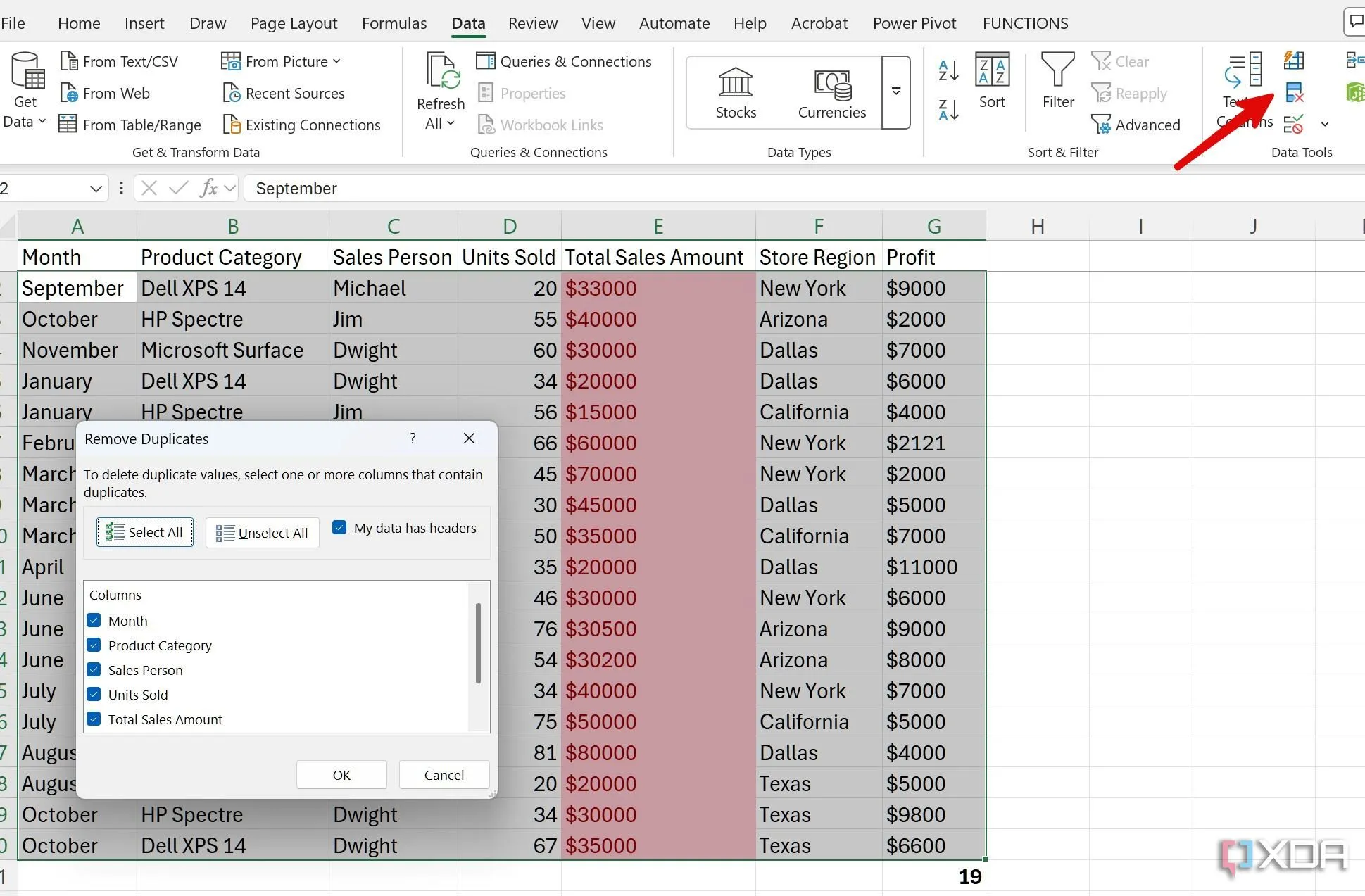 Sử dụng tính năng Remove Duplicates trong Excel để loại bỏ các hàng dữ liệu trùng lặp, giúp bảng tính gọn gàng hơn