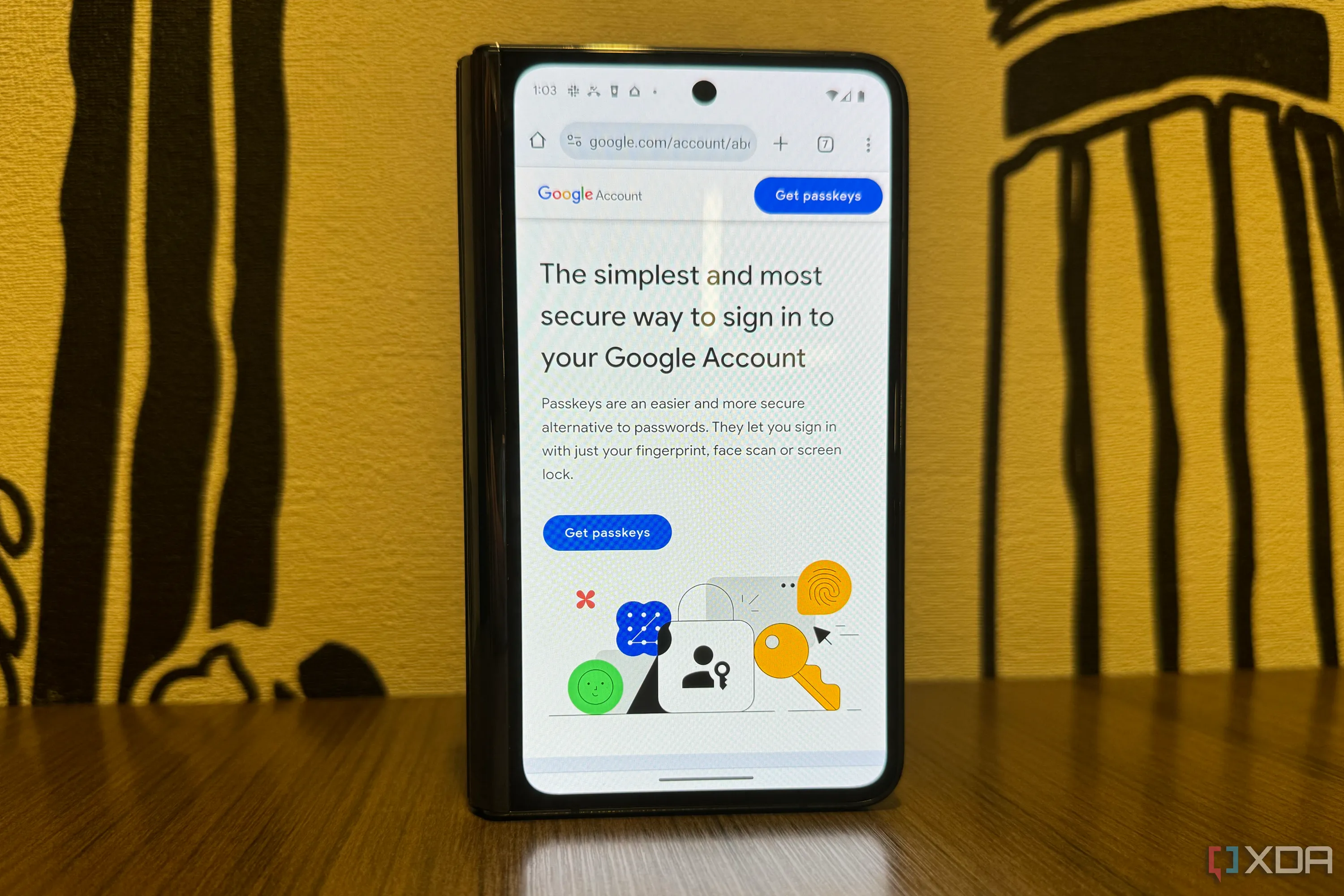 Trang Google Passkeys trên điện thoại Google Pixel Fold