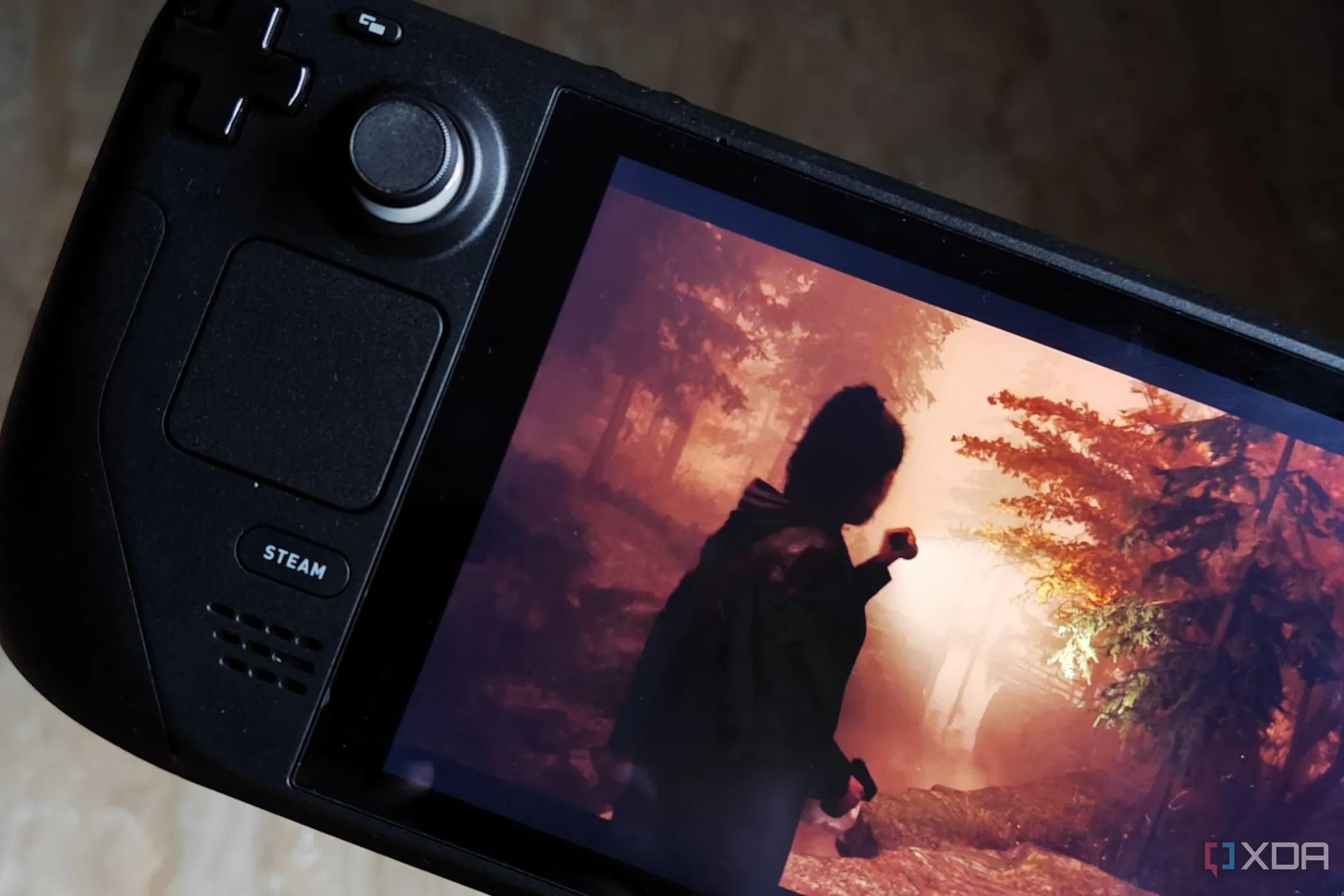 Alan Wake 2 với đồ họa ray tracing phức tạp, minh họa cho nhu cầu tối ưu hiệu suất.