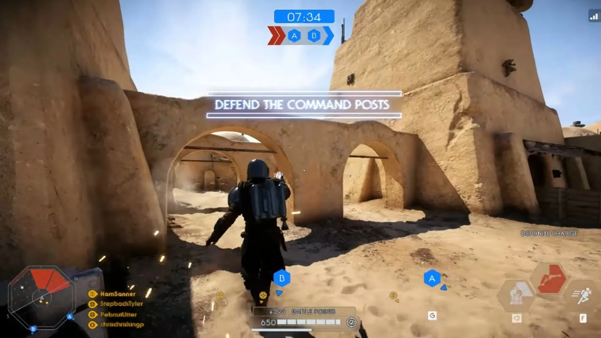 Ảnh chụp màn hình game Star Wars Battlefront 2 với mod nhân vật Mandalorian