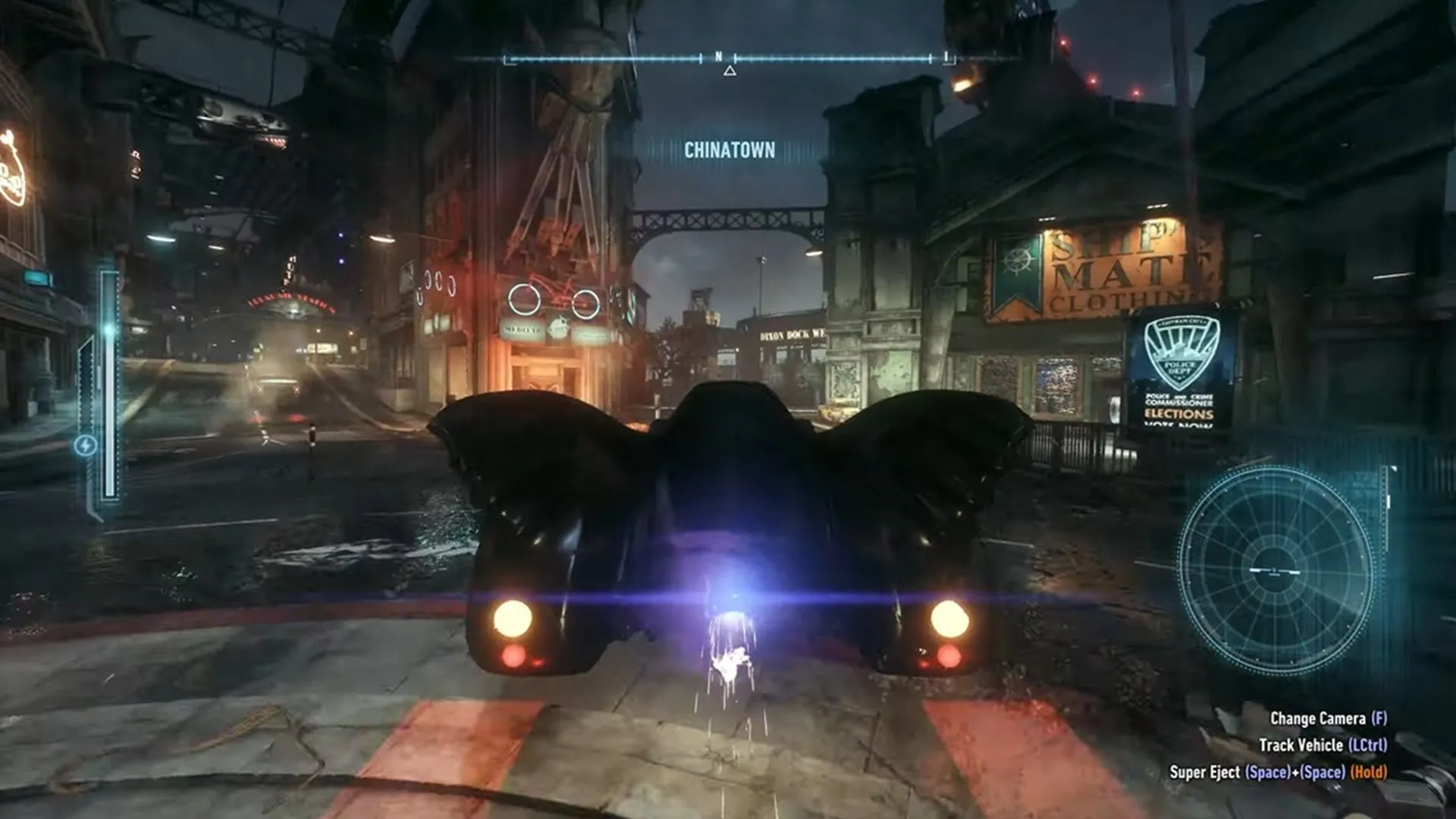 Ảnh chụp màn hình gameplay của Batman: Arkham Knight với cảnh chiến đấu
