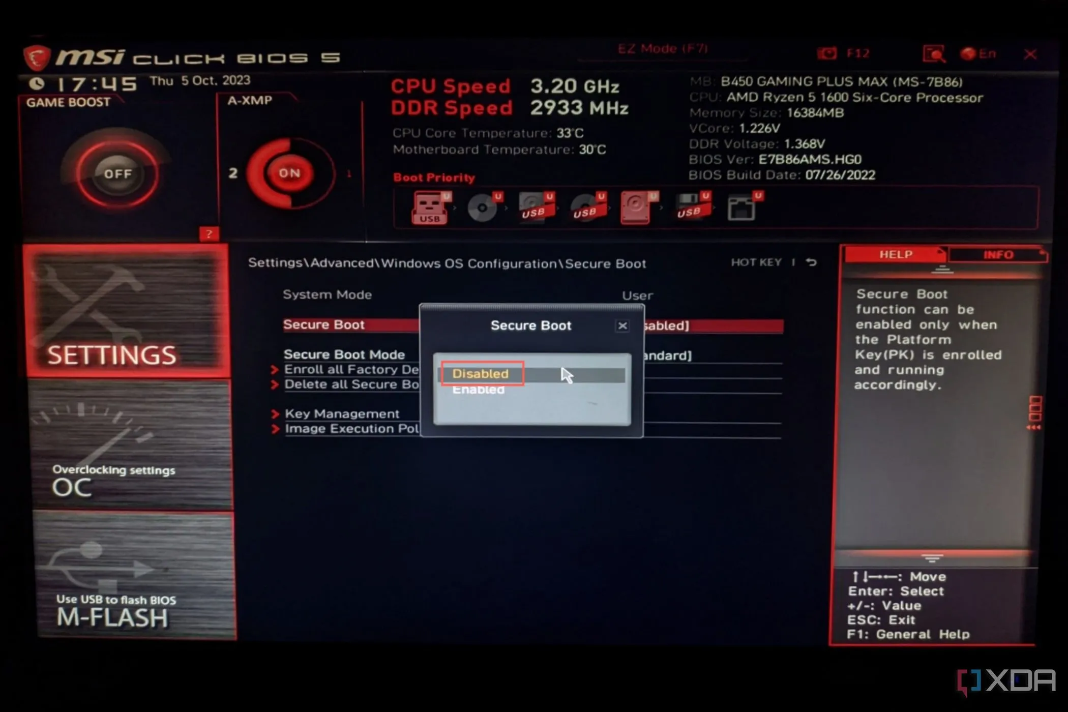 Ảnh chụp màn hình tùy chọn Secure Boot trong BIOS