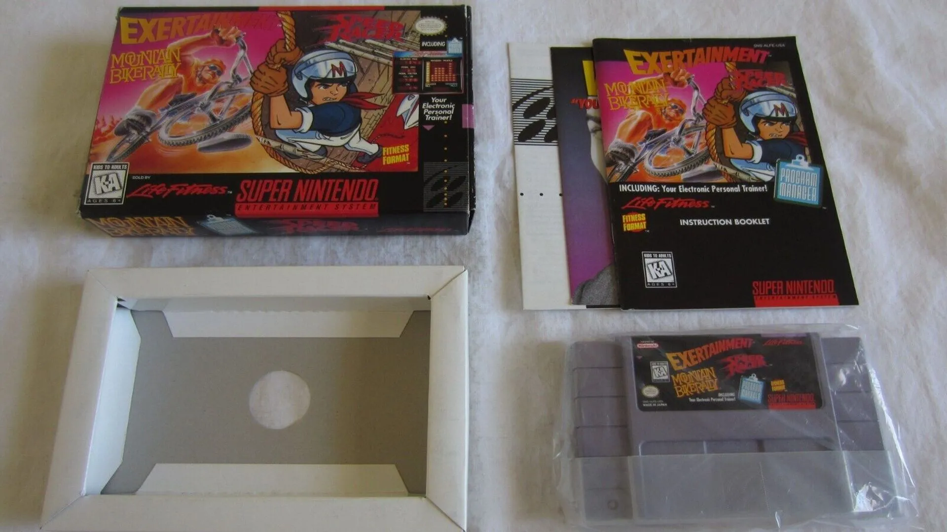 Bao bì của bộ đôi game Exertainment Mountain Bike Rally và Speed Racer trên SNES
