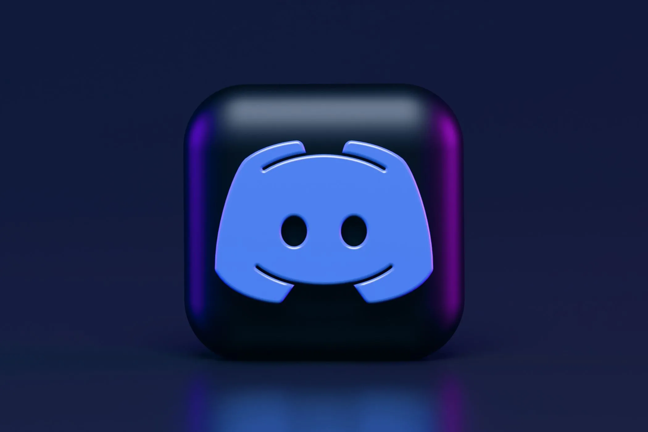 Biểu tượng ứng dụng Discord màu tím