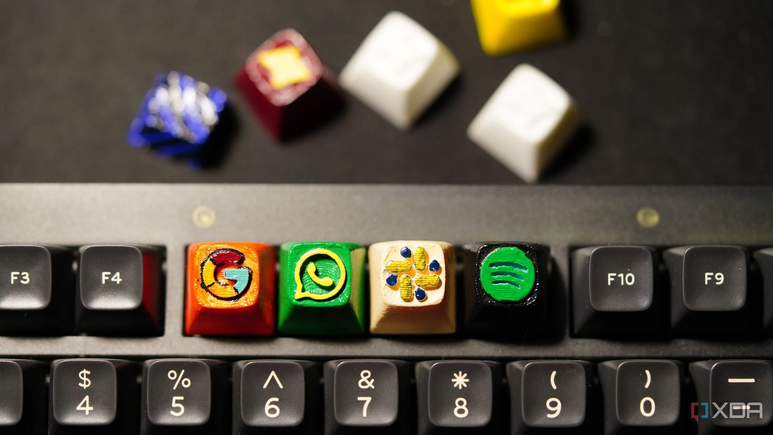 Bộ keycaps bàn phím được in 3D tùy chỉnh, thể hiện khả năng sáng tạo và cá nhân hóa từ công nghệ in 3D