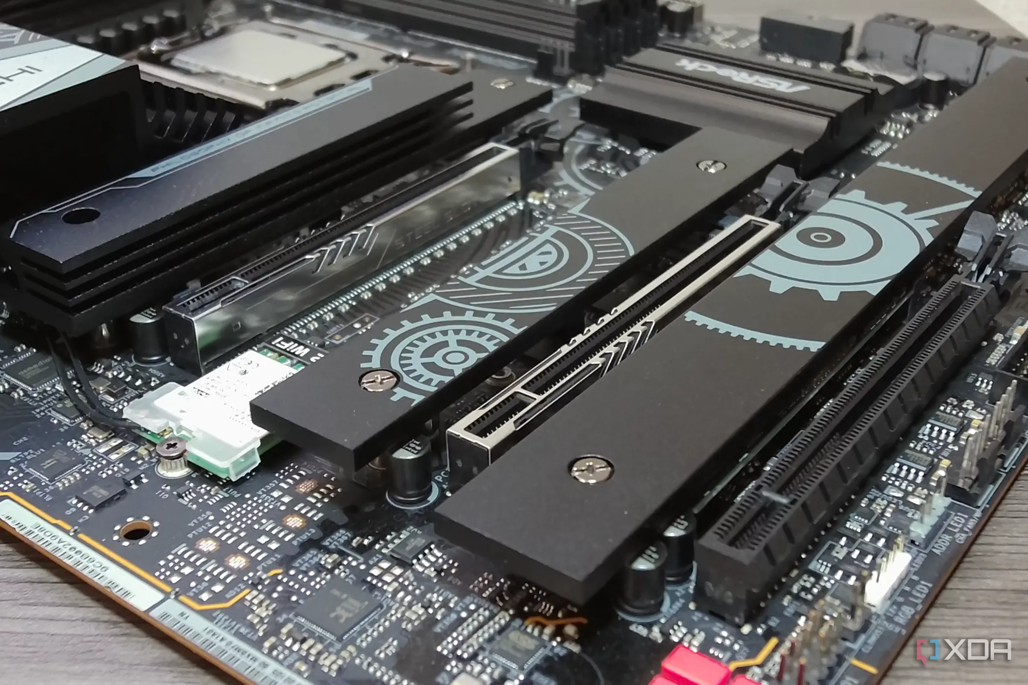 Bo mạch chủ ASRock B650M PG Lightning WiFi với các tính năng hiện đại