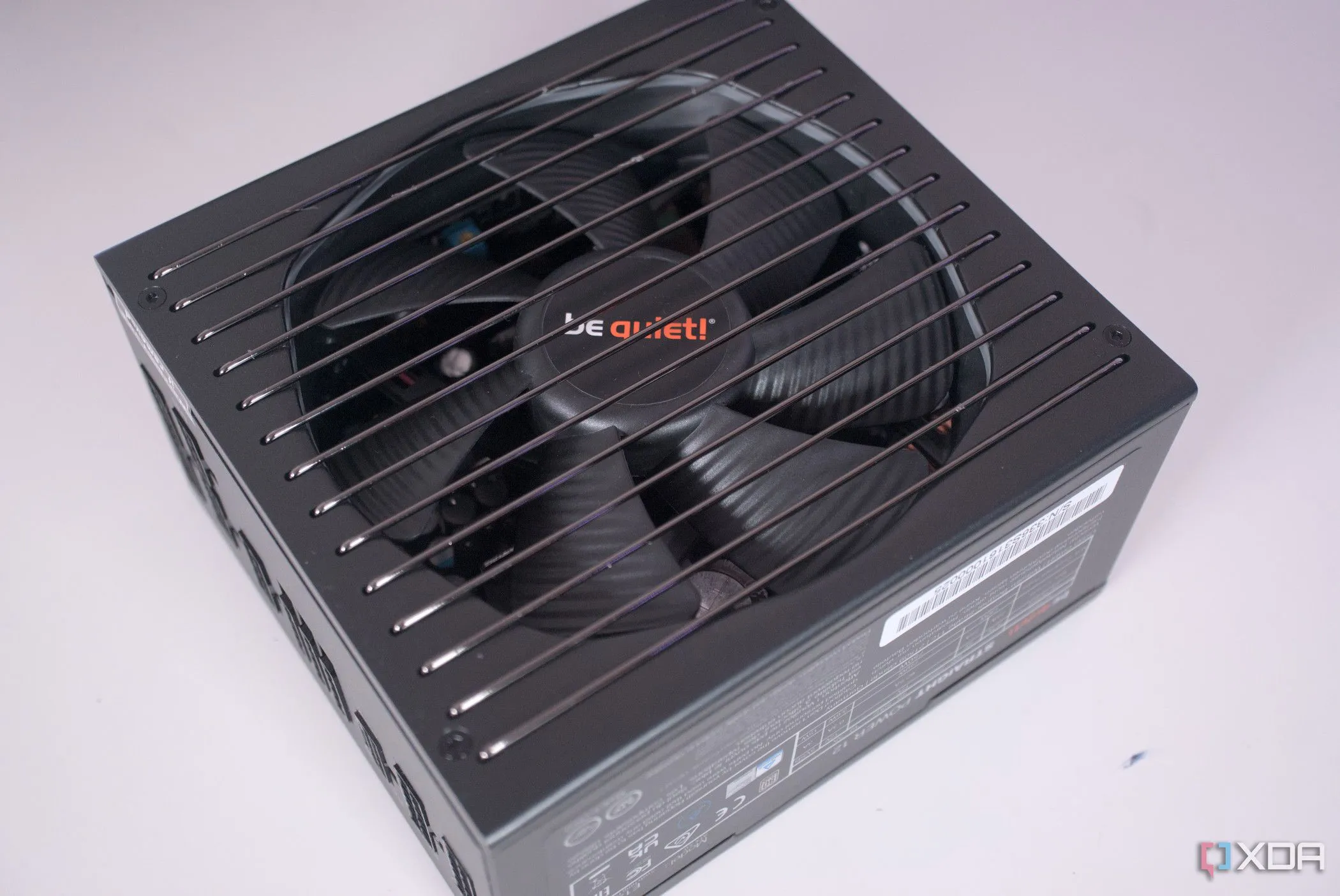 Bộ nguồn be quiet! Pure Power 12 M 850W với quạt tản nhiệt