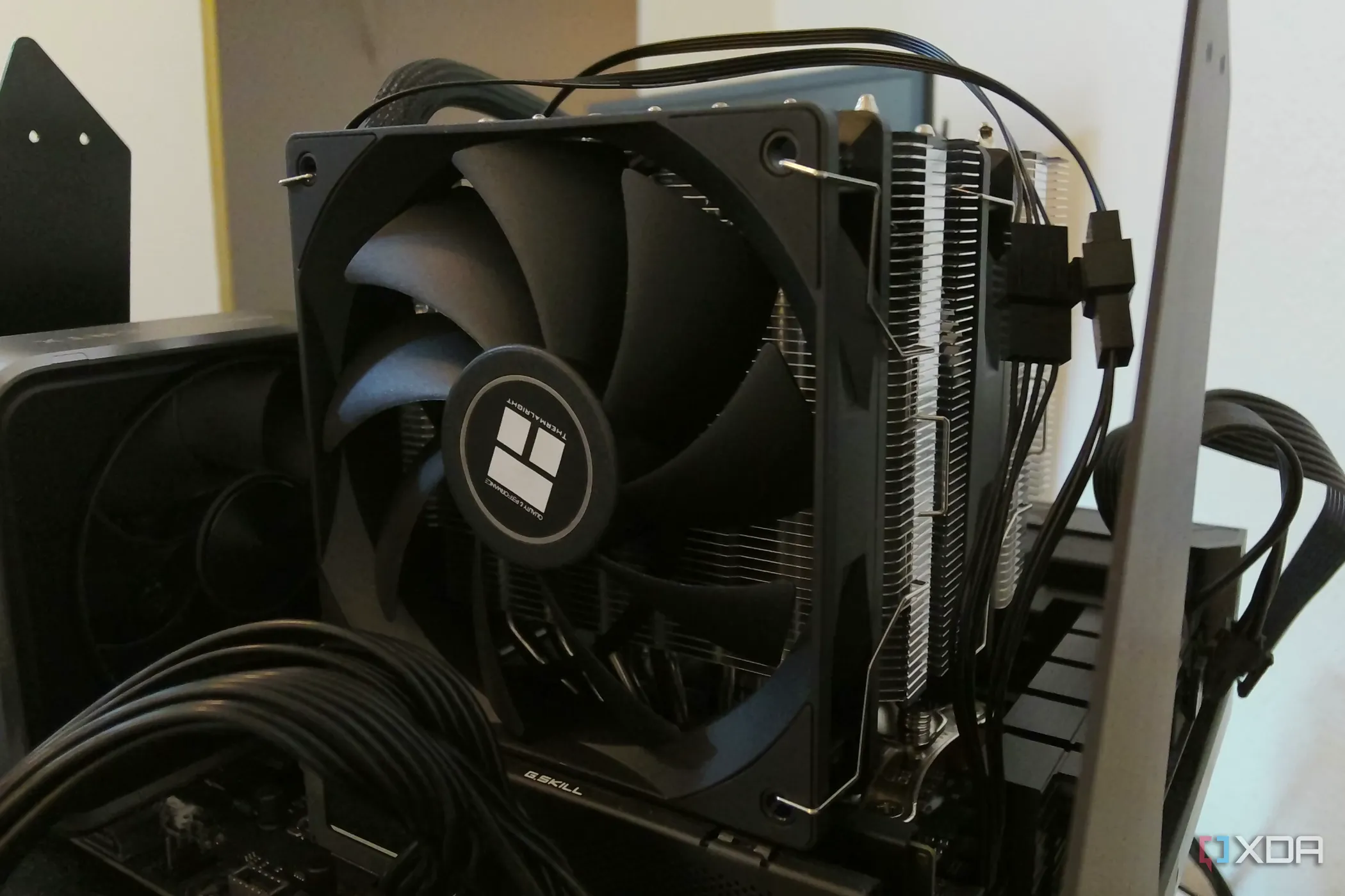Bộ tản nhiệt CPU Thermalright Phantom Spirit