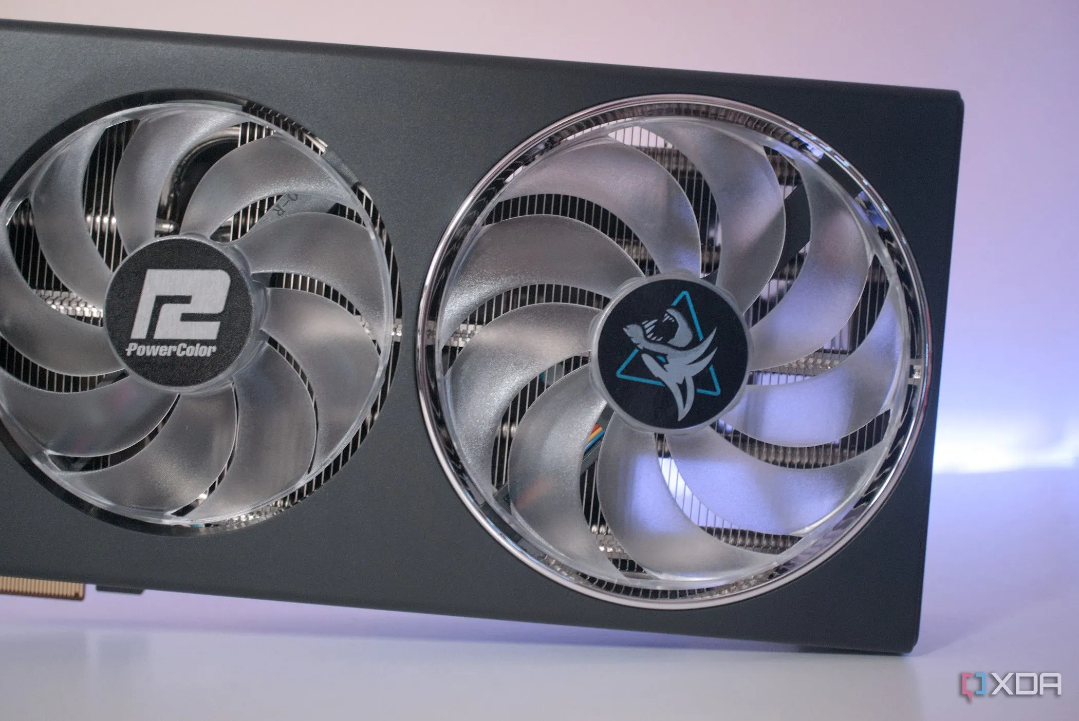 Card đồ họa AMD Radeon RX 7900 GRE và công nghệ FSR 4