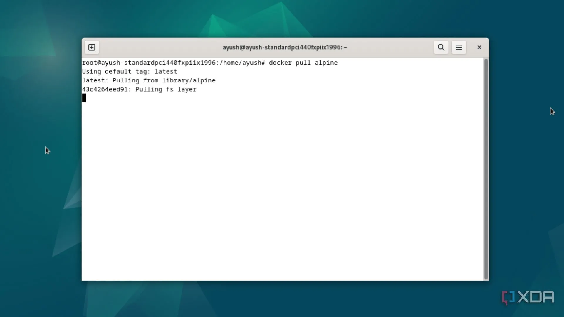 Chạy lệnh docker pull trong Debian