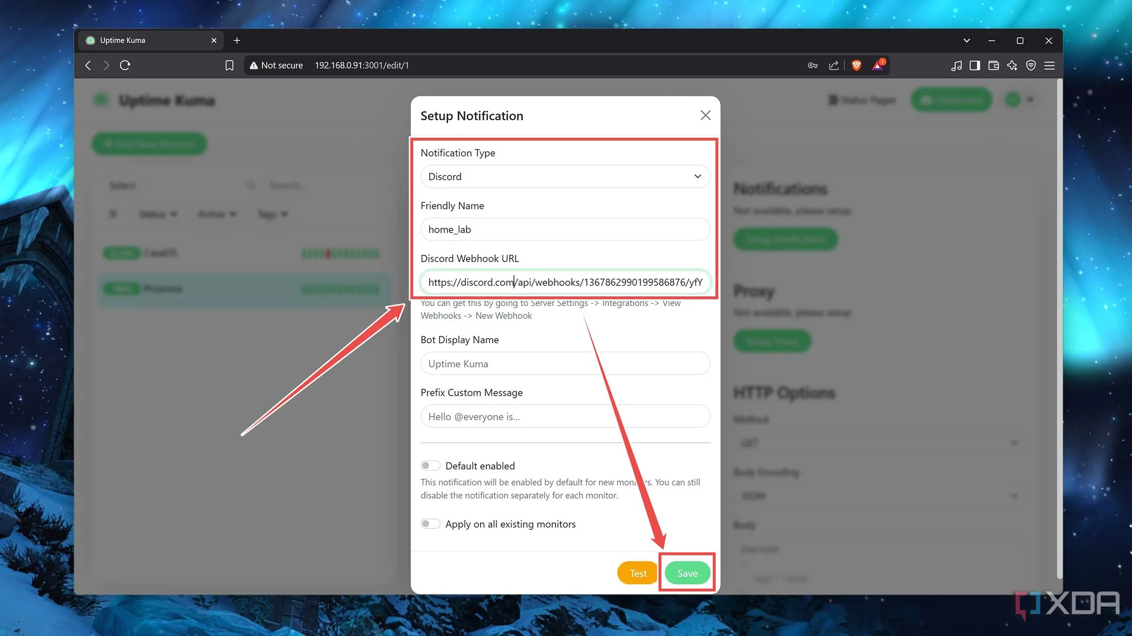 Cửa sổ cấu hình Notification trong Uptime Kuma, cho phép chọn loại thông báo (Discord) và dán Webhook URL
