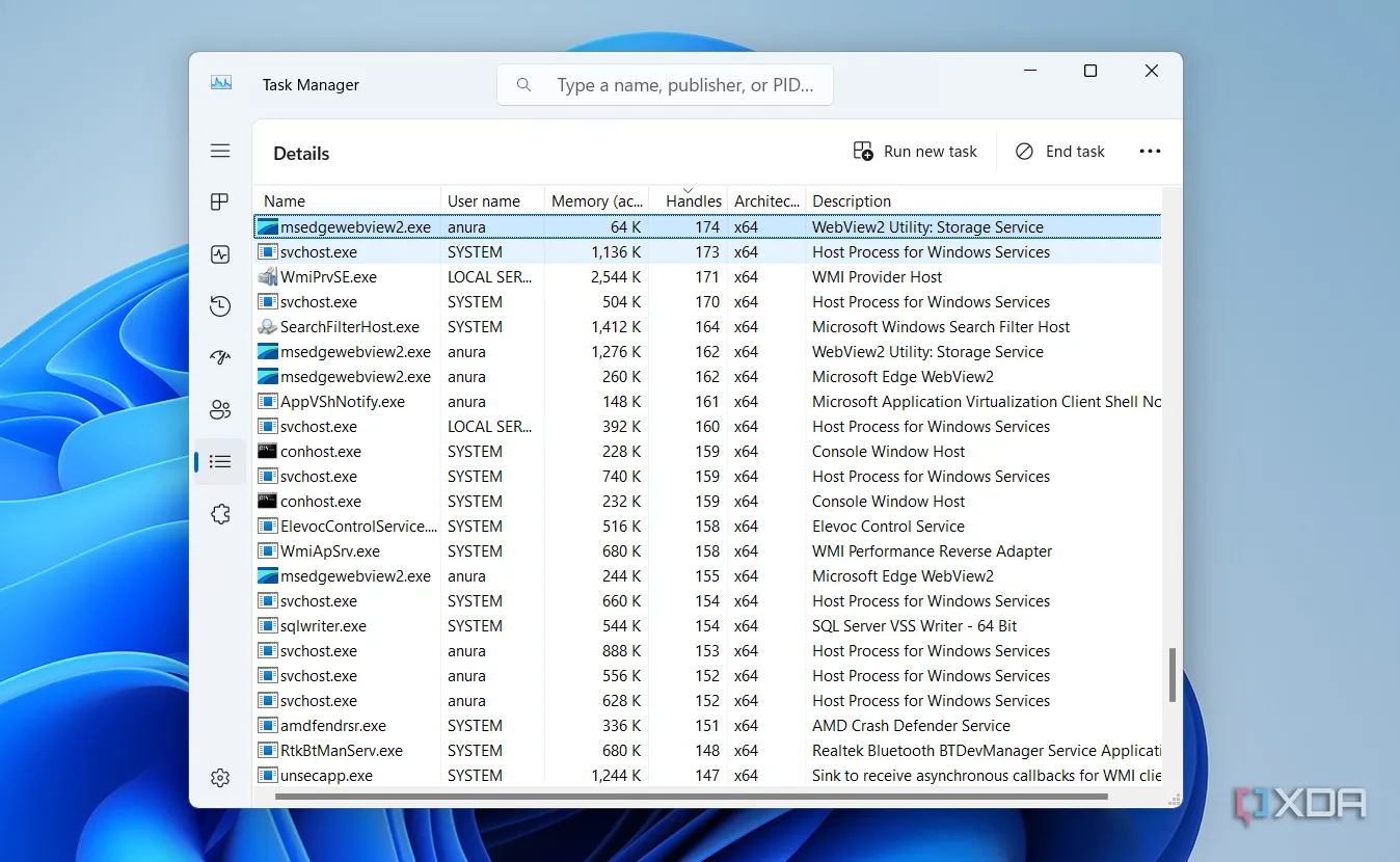 Cửa sổ Task Manager trên Windows hiển thị các tiến trình đang chạy và mức độ sử dụng tài nguyên CPU, RAM, giúp người dùng nhận diện và đóng ứng dụng không cần thiết để tăng tốc Excel.