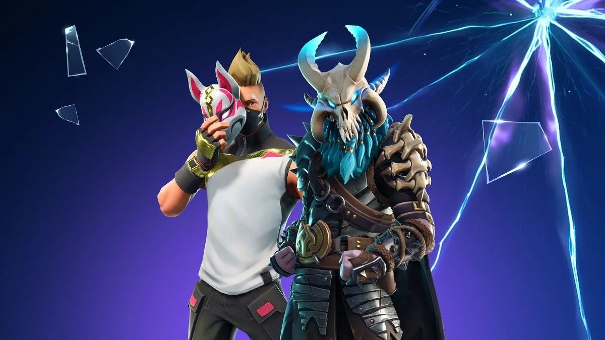 Fortnite Mobile chạy trên các thiết bị Razer Phone và OnePlus 6, minh họa khả năng hỗ trợ đa nền tảng của game.