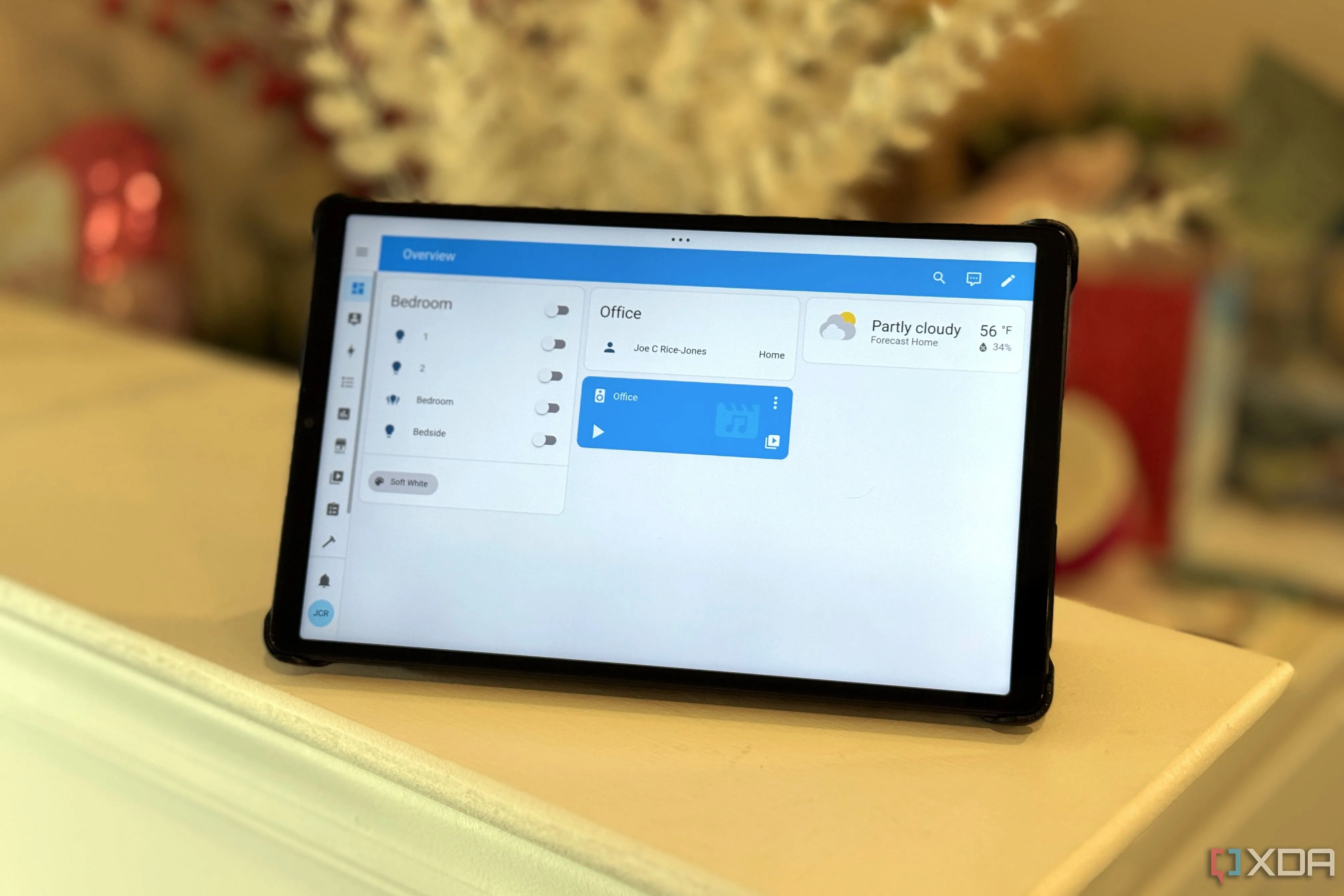 Giao diện điều khiển Home Assistant trên máy tính bảng Android, thể hiện khả năng quản lý nhà thông minh và tiết kiệm năng lượng.
