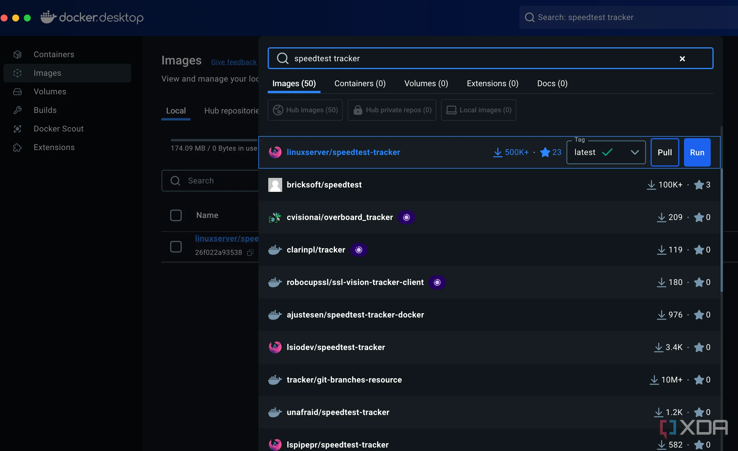 Giao diện Docker Desktop hiển thị quá trình tìm kiếm container Speedtest Tracker, minh họa việc thiết lập ứng dụng giám sát mạng