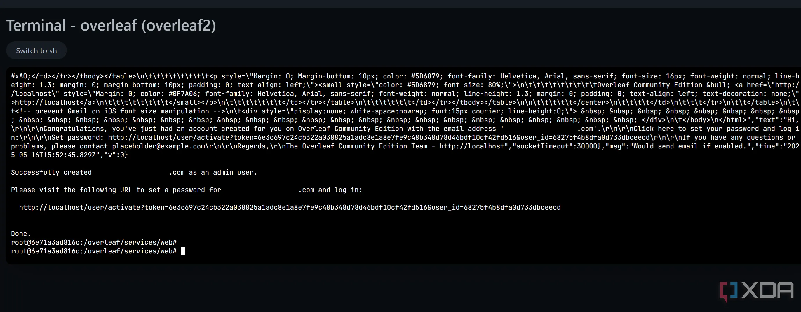 Giao diện dòng lệnh trong quá trình thiết lập Overleaf tự host trên Docker.