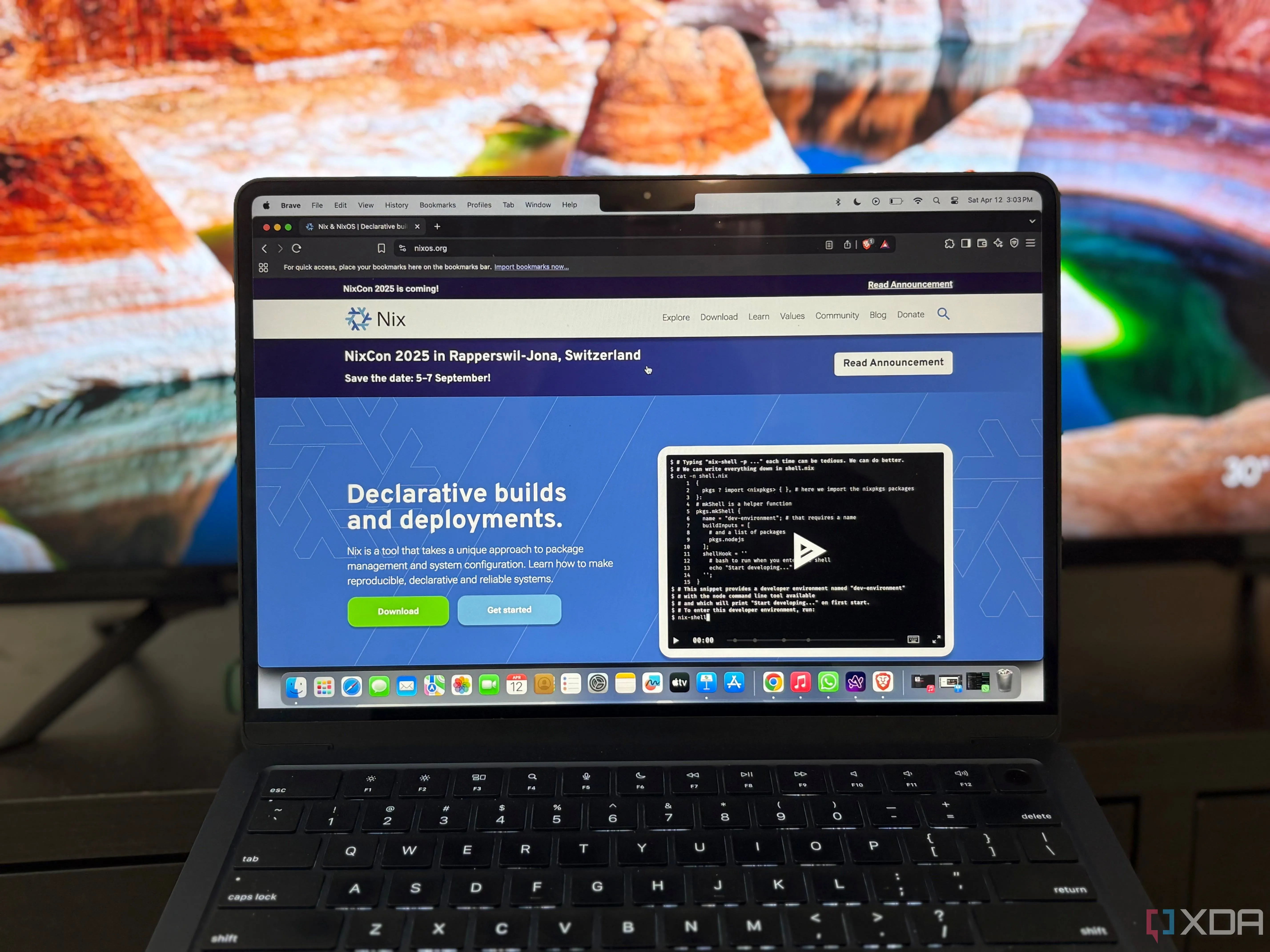 Giao diện môi trường desktop của NixOS, thể hiện sự mạnh mẽ và phức tạp của hệ điều hành này.