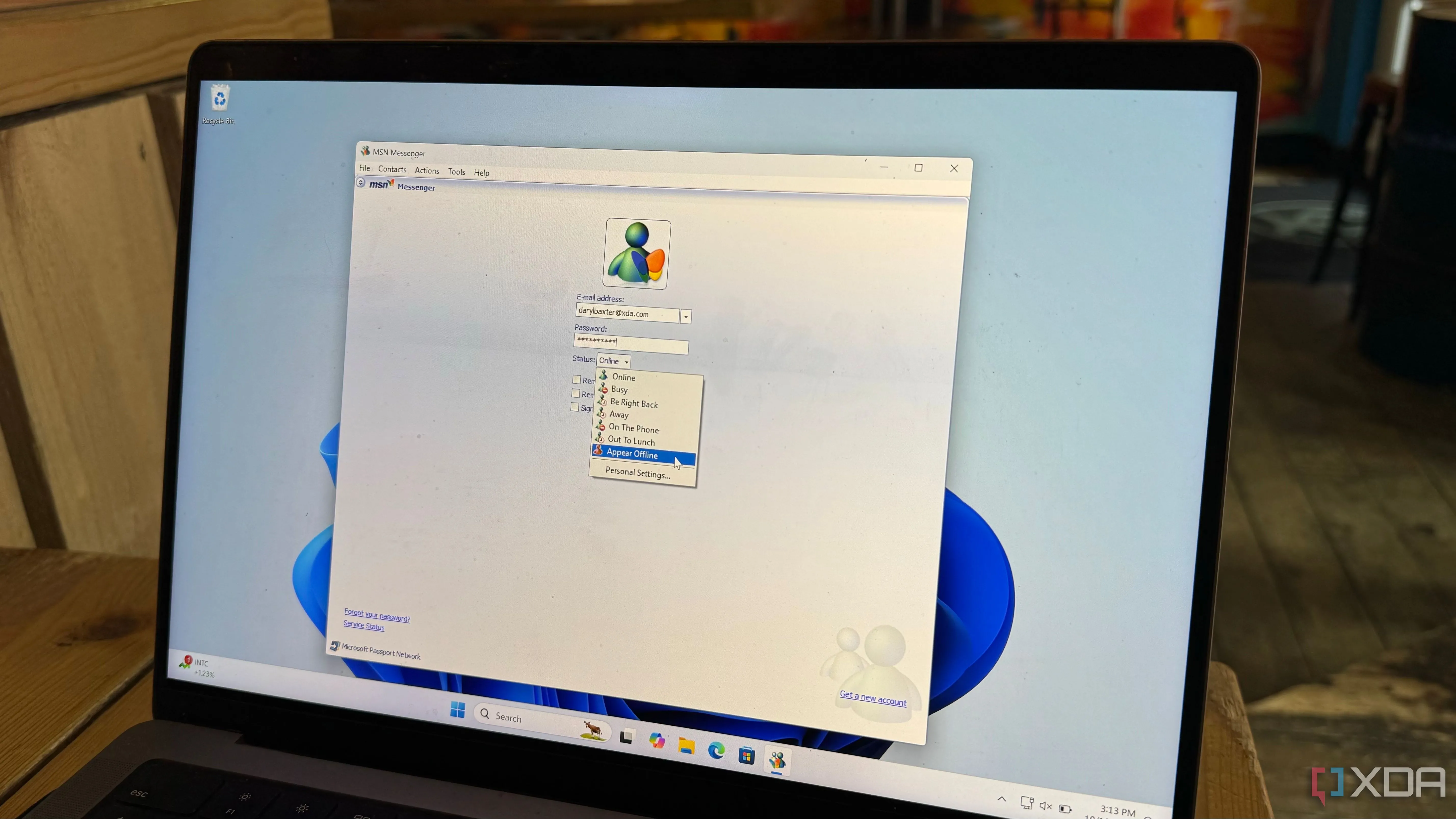 Giao diện MSN Messenger 7.5 hoạt động trên hệ điều hành Windows 11
