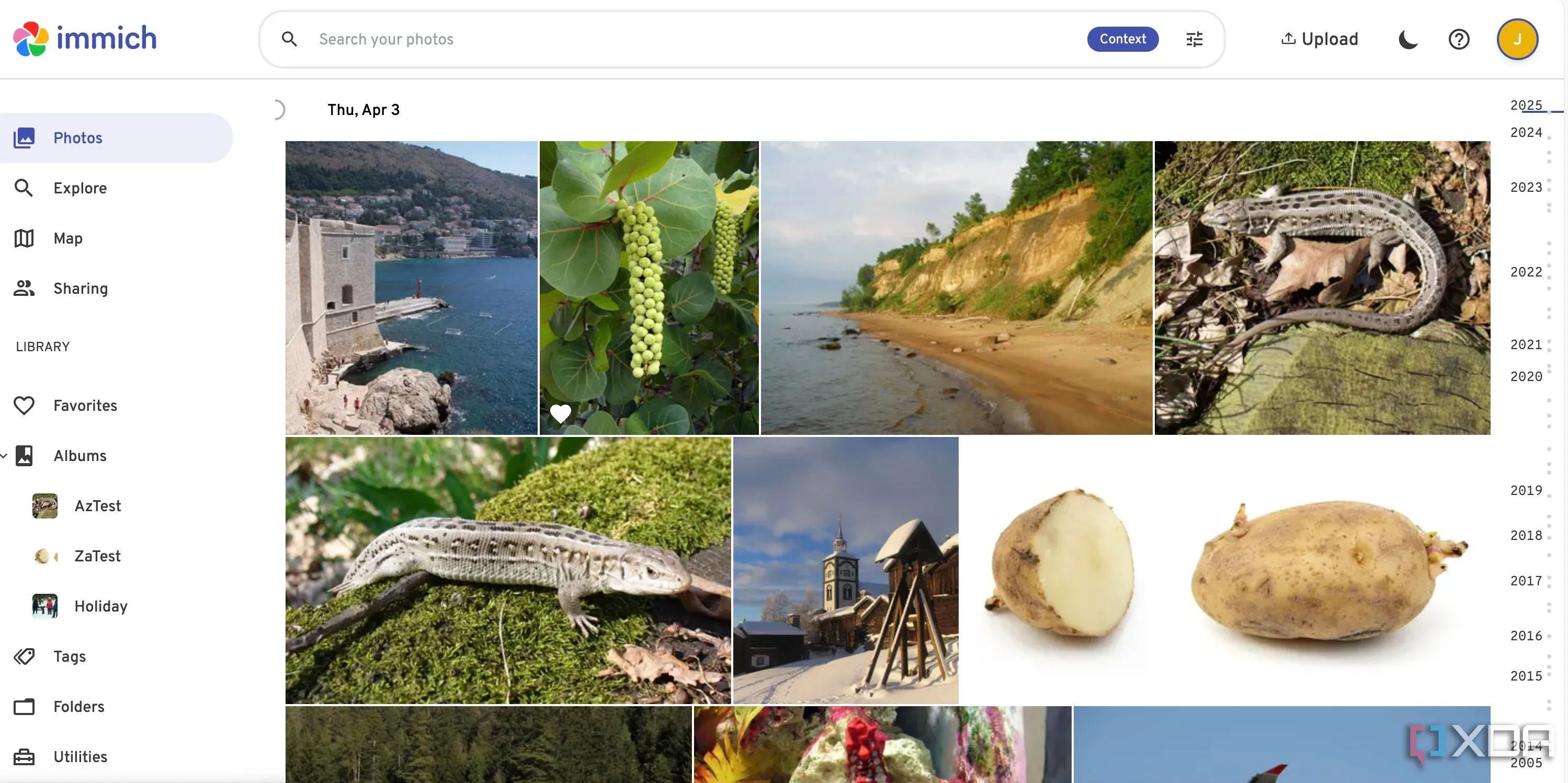 Giao diện người dùng Immich thân thiện, giống Google Photos