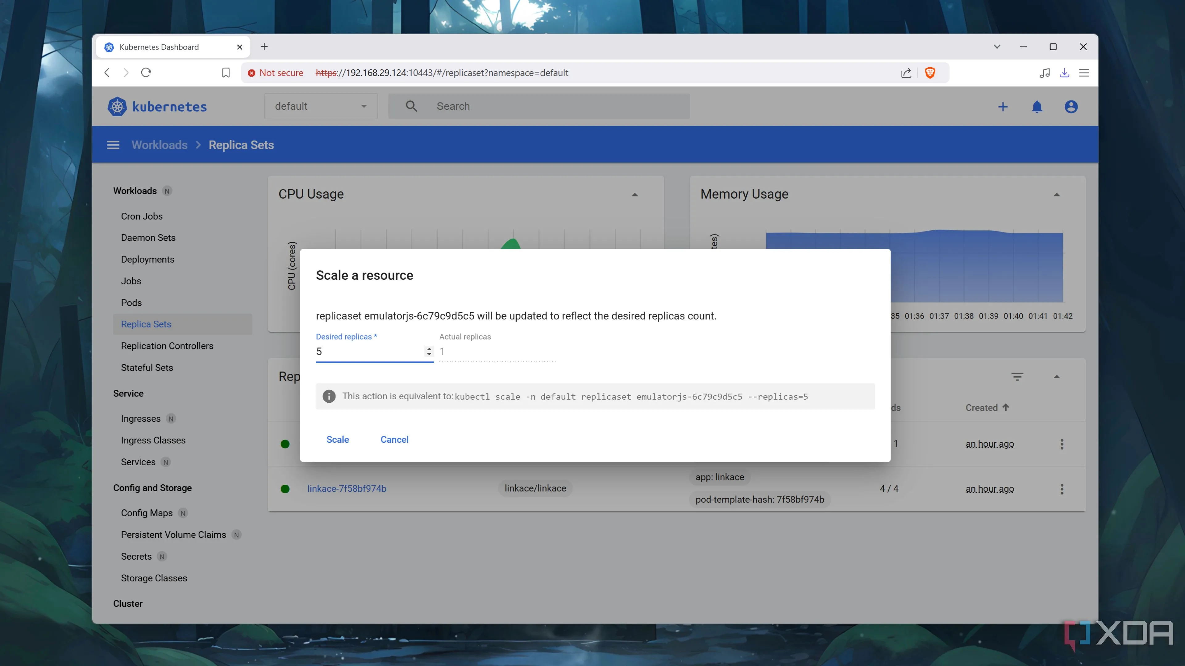 Giao diện người dùng web của Kubernetes hiển thị quá trình mở rộng (scaling) một pod