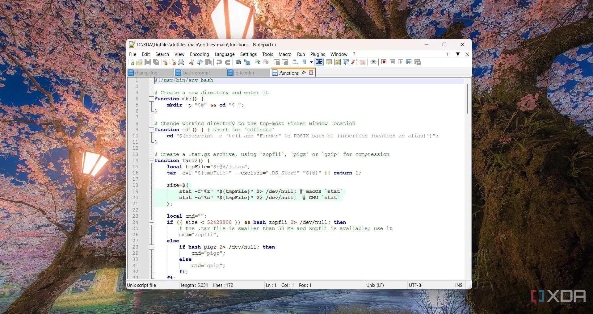 Giao diện Notepad++ hiển thị tệp dotfile .functions với các tính năng soạn thảo mã nguồn chuyên nghiệp.