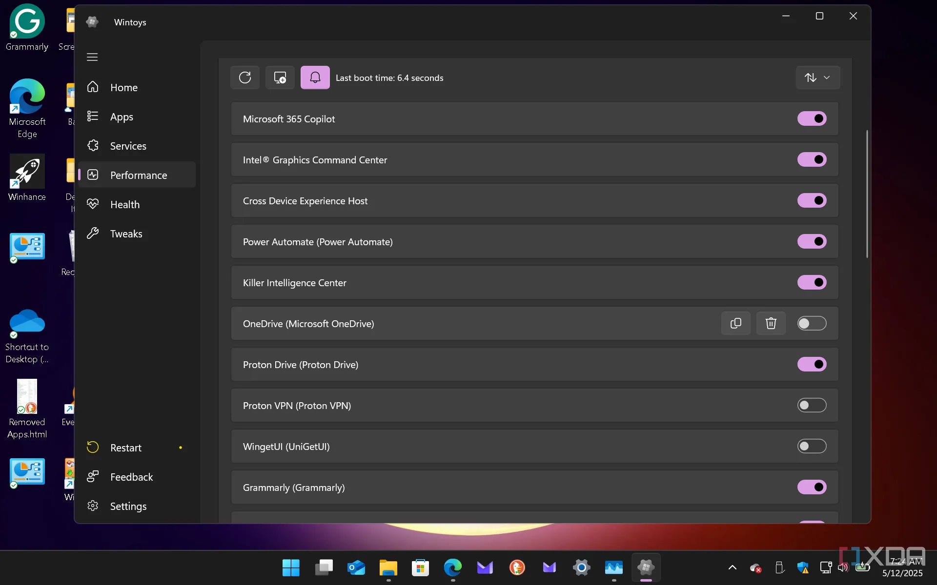 Giao diện phần Hiệu suất (Performance) của Wintoys giúp tối ưu hệ thống Windows 11