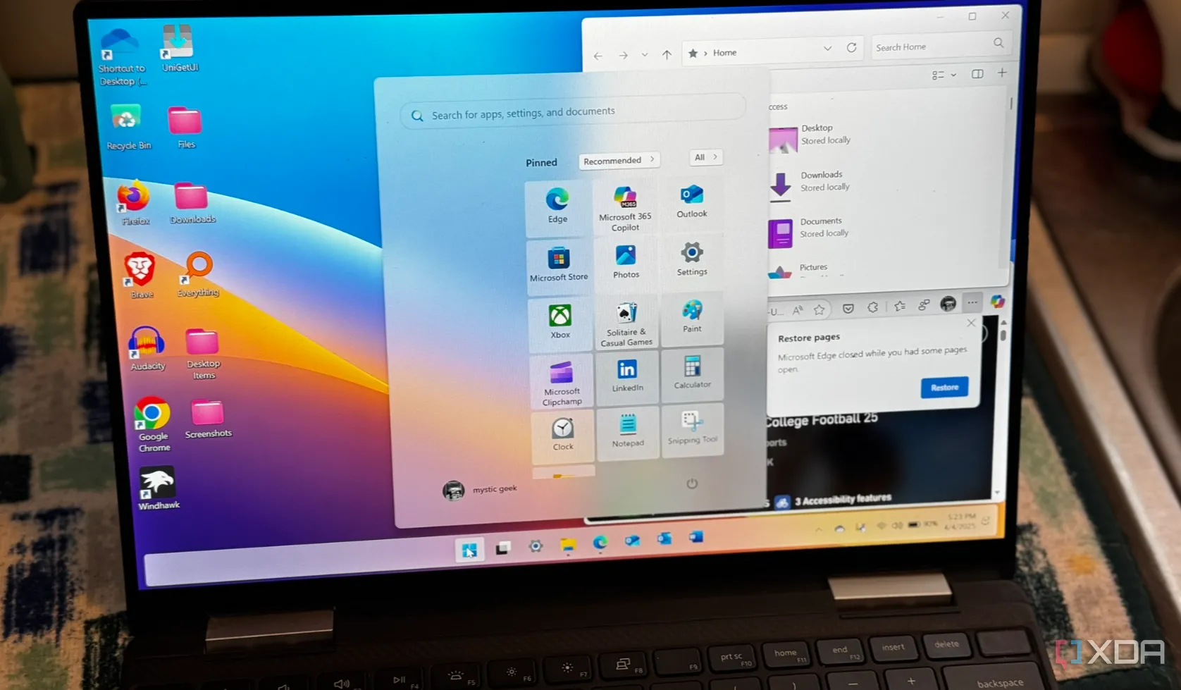 Giao diện Windows 11 với bản mod Windows 25 đầy tùy biến