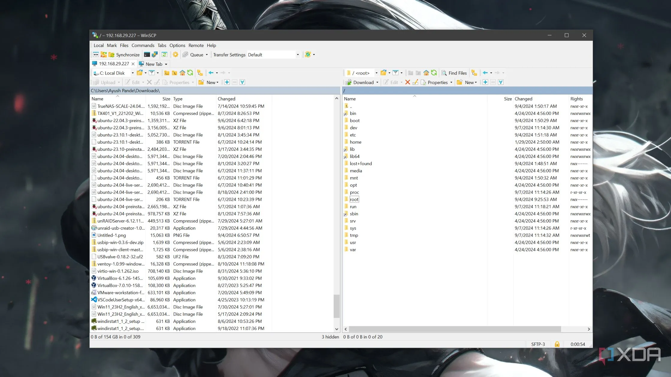 Giao diện WinSCP đang sao chép file cấu hình từ máy chủ Proxmox