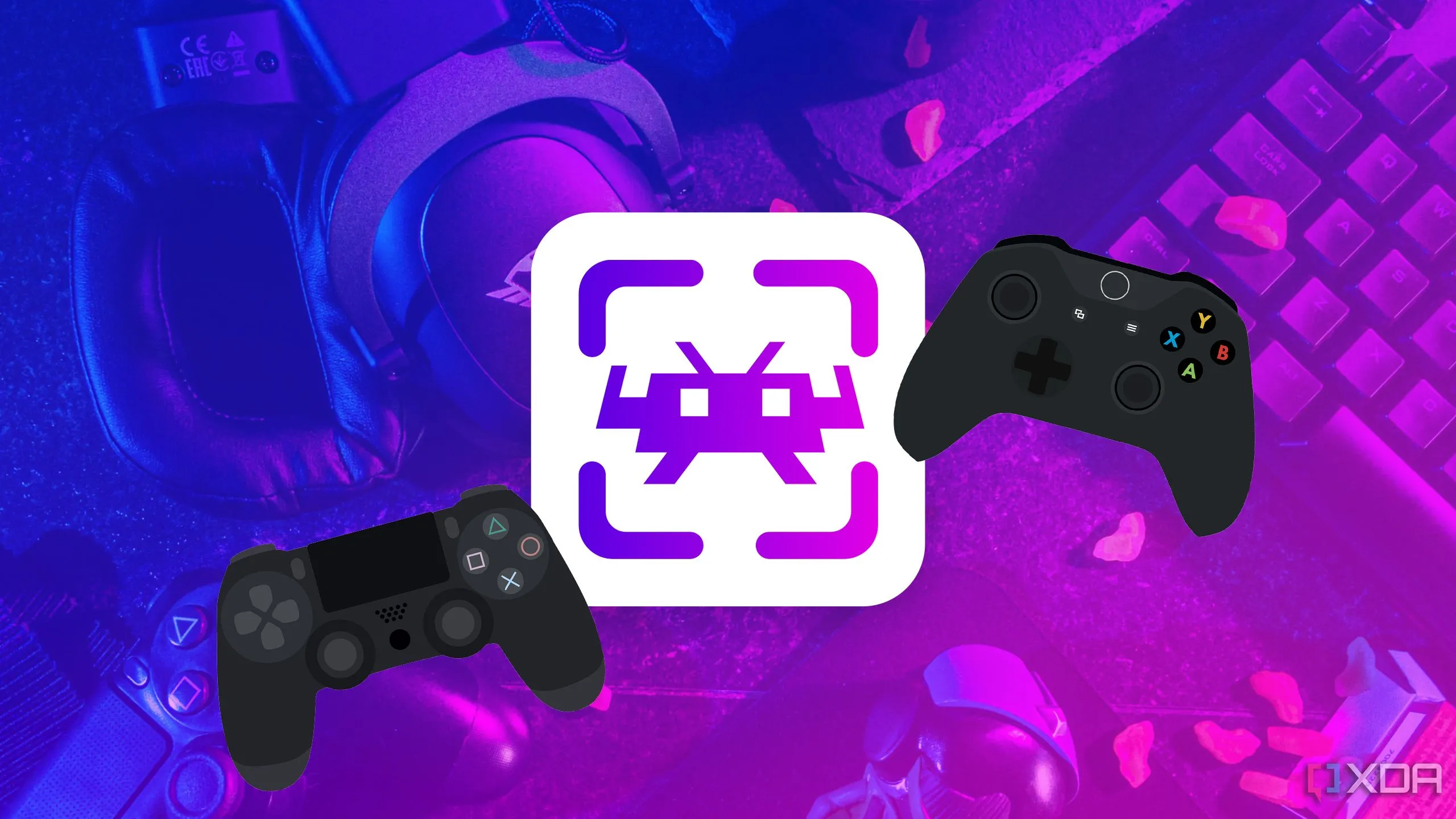 Hai tay cầm chơi game trên nền logo RetroArch, biểu tượng của nền tảng giả lập game cổ điển