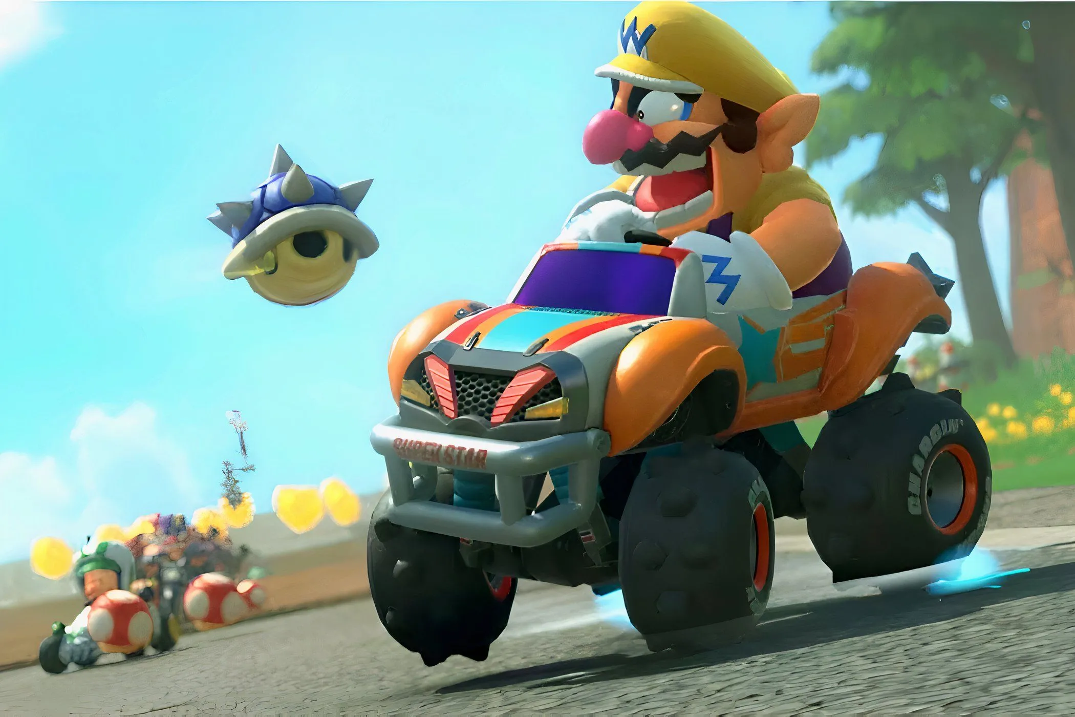 Hình ảnh từ Mario Kart World, Wario đang tức giận nhìn vỏ mai rùa xanh bay tới