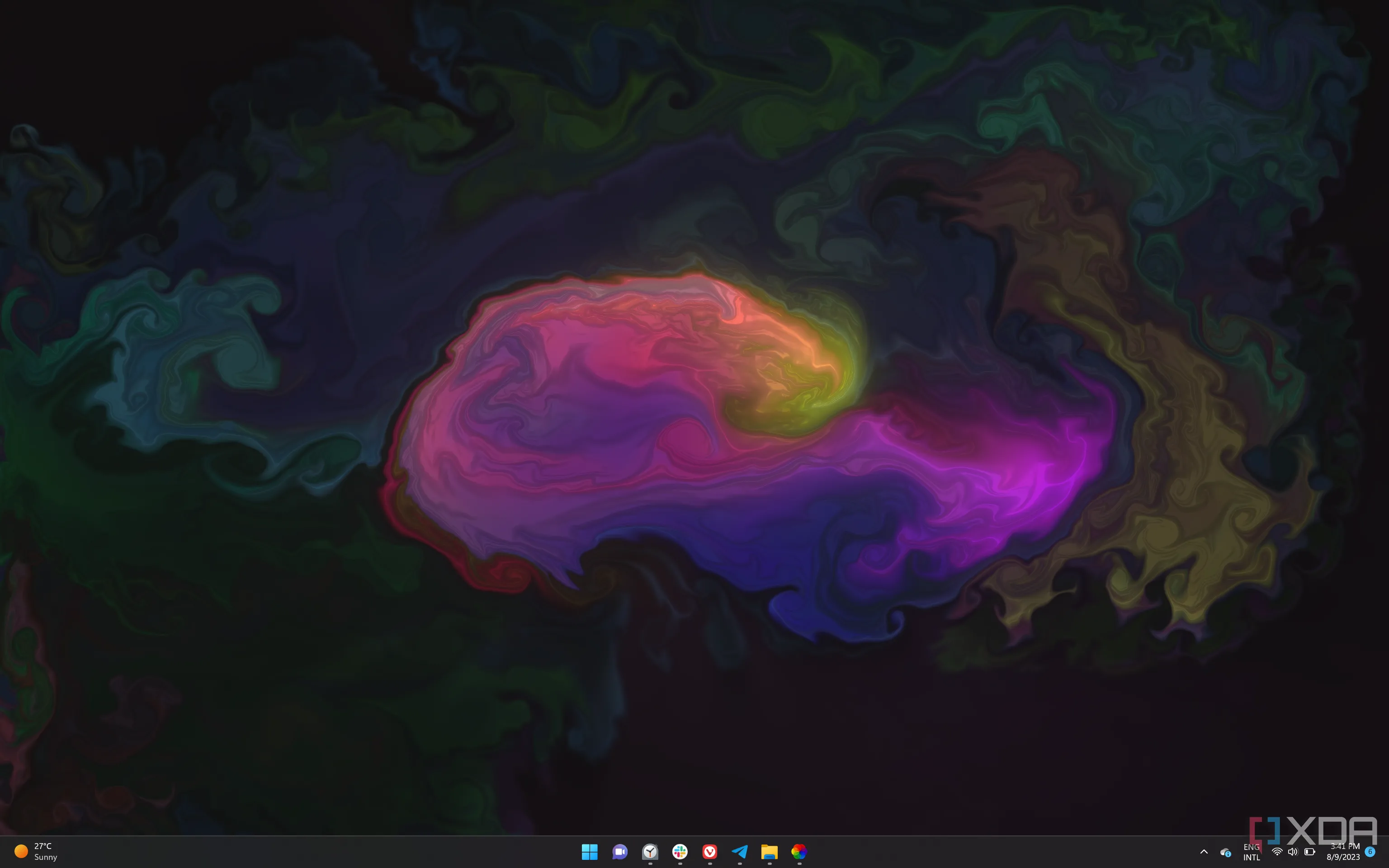 Hình nền động Windows 11 với hiệu ứng mực bắn tung tóe