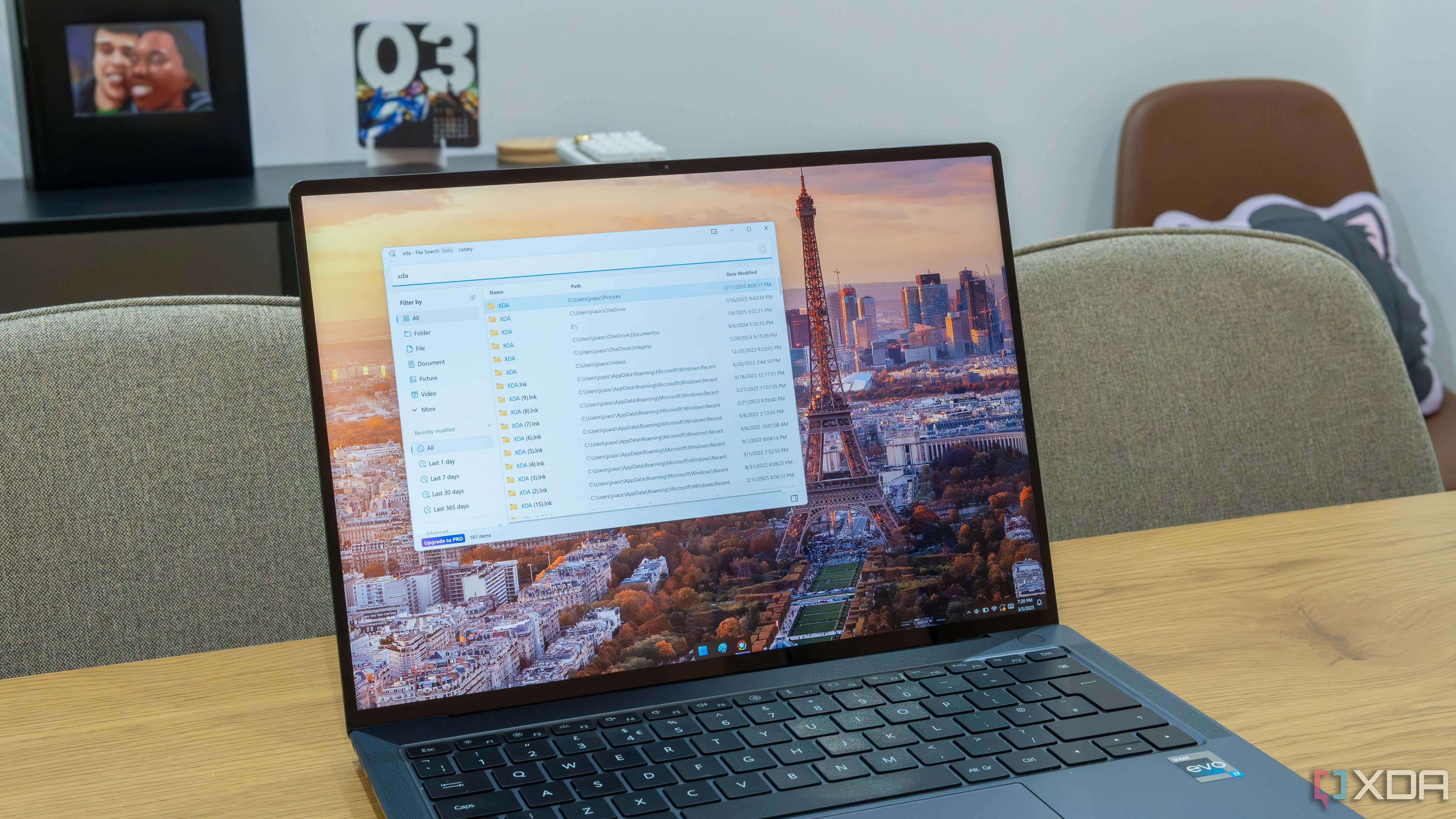 Laptop Windows 11 hiển thị kết quả tìm kiếm file nhanh chóng bằng Listary