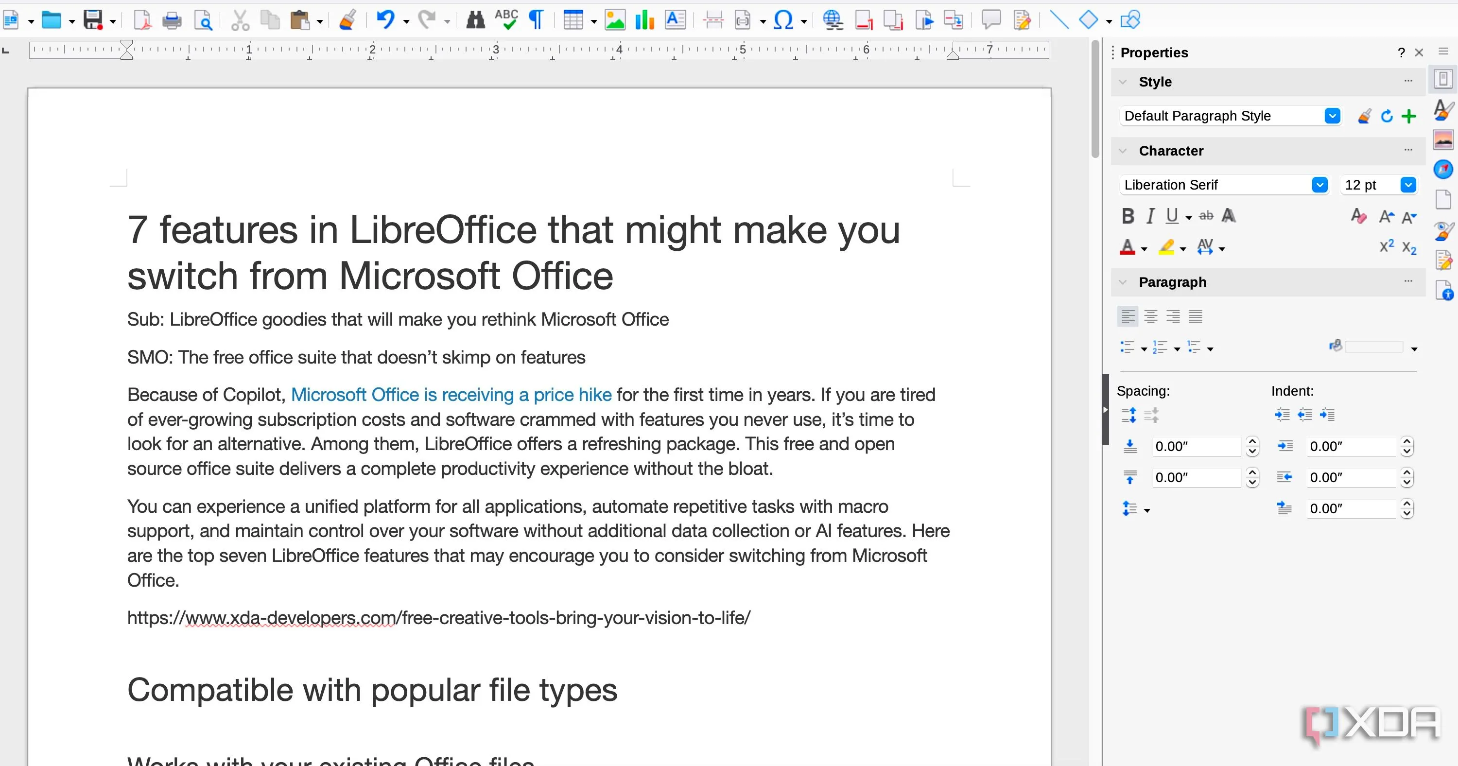 LibreOffice Writer với giao diện tùy chỉnh, hiển thị thanh công cụ và các tùy chọn bố cục linh hoạt