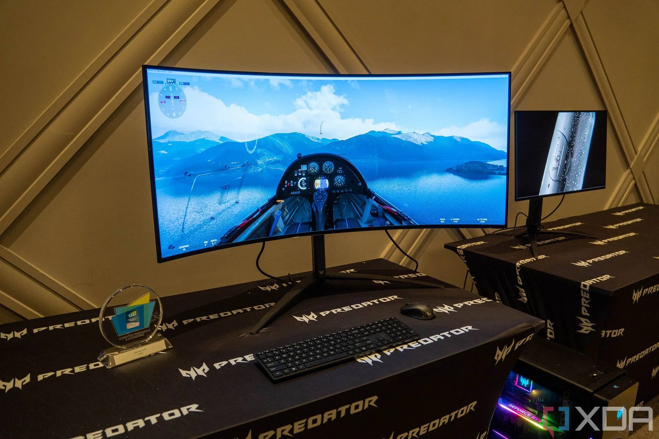 Màn hình Acer Predator X45 với thiết kế cong siêu rộng nổi bật