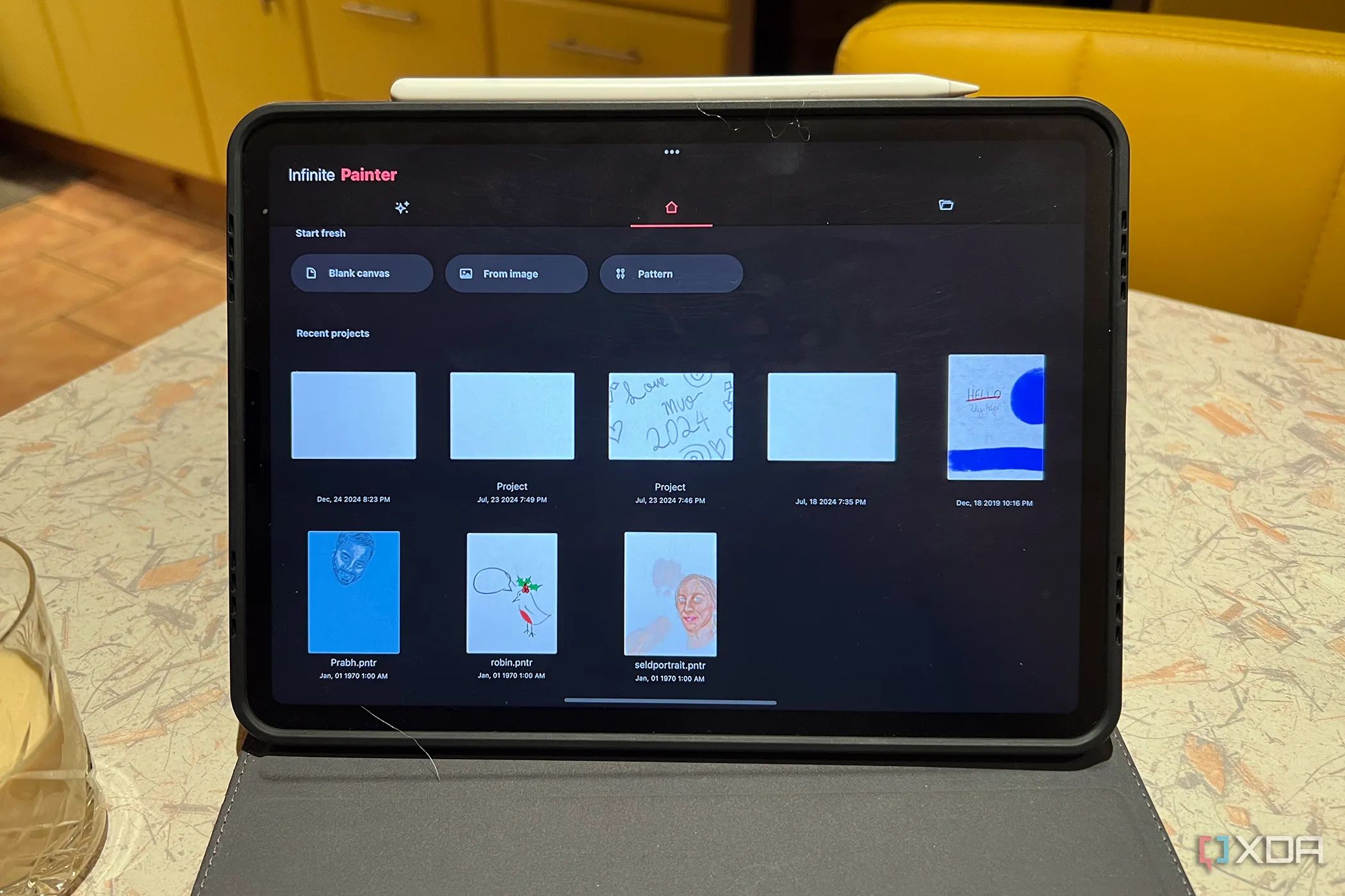 Màn hình chính Infinite Painter trên iPad - Ứng dụng vẽ kỹ thuật số miễn phí cho nghệ sĩ