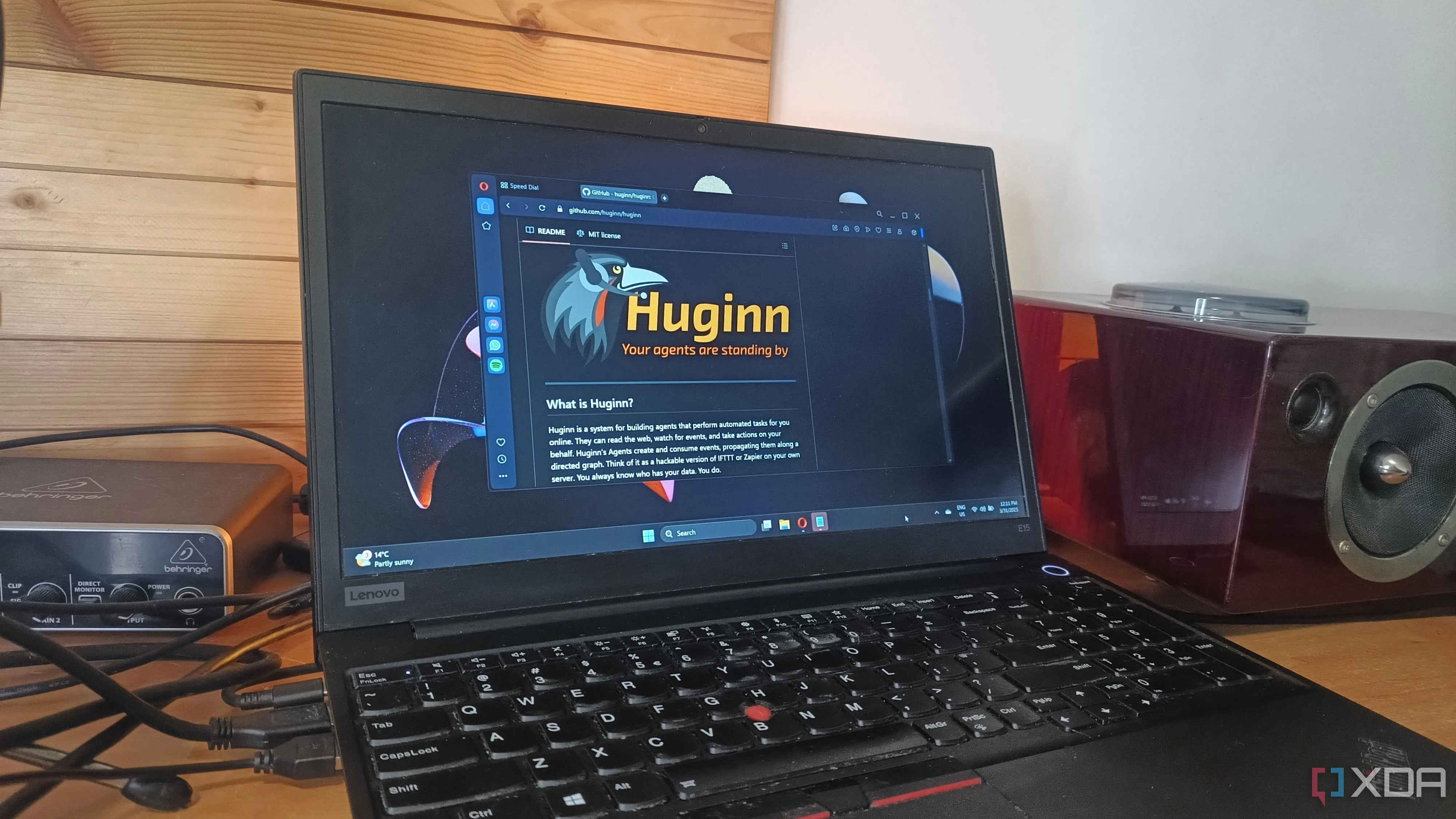 Màn hình laptop hiển thị trang GitHub của Huginn, một ứng dụng tự host đòi hỏi kiến thức lập trình