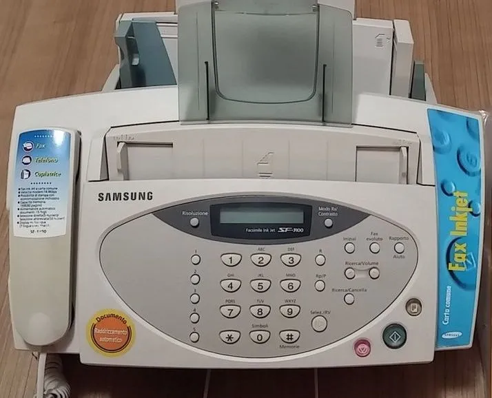 Máy fax Samsung SF 3100 Inkjet, biểu tượng của công nghệ truyền tải tài liệu trước kỷ nguyên email