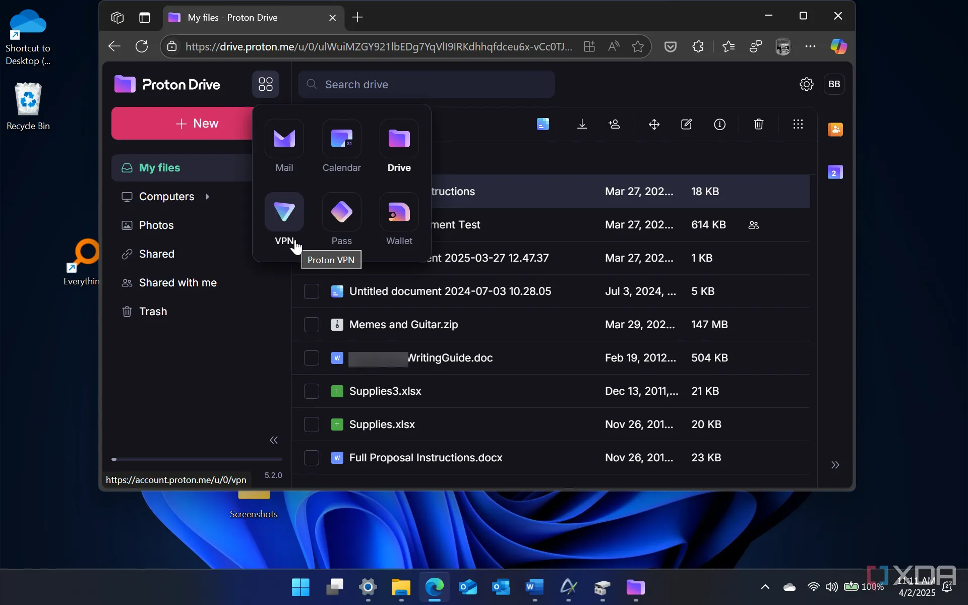 Menu truy cập các ứng dụng khác trong hệ sinh thái Proton (Mail, VPN, Calendar) từ giao diện Proton Drive web