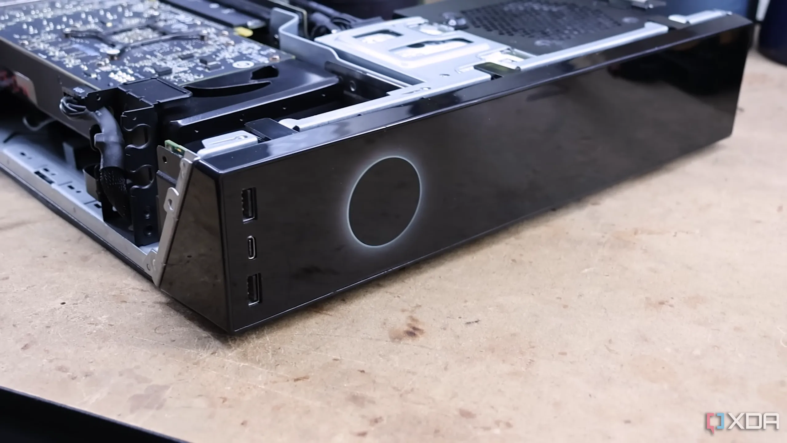 Mô hình nguyên mẫu Steam Box của Valve