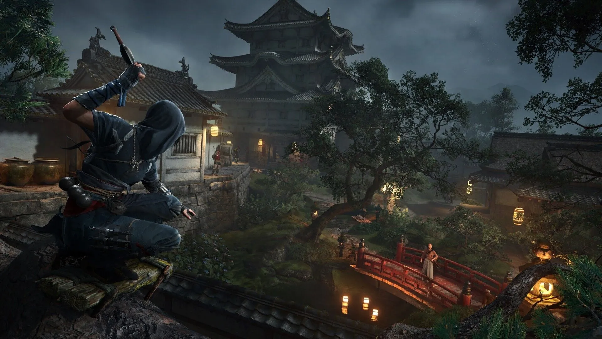 Một cảnh chiến đấu hoành tráng với Yasuke sử dụng vũ khí lớn trong Assassin's Creed Shadows.