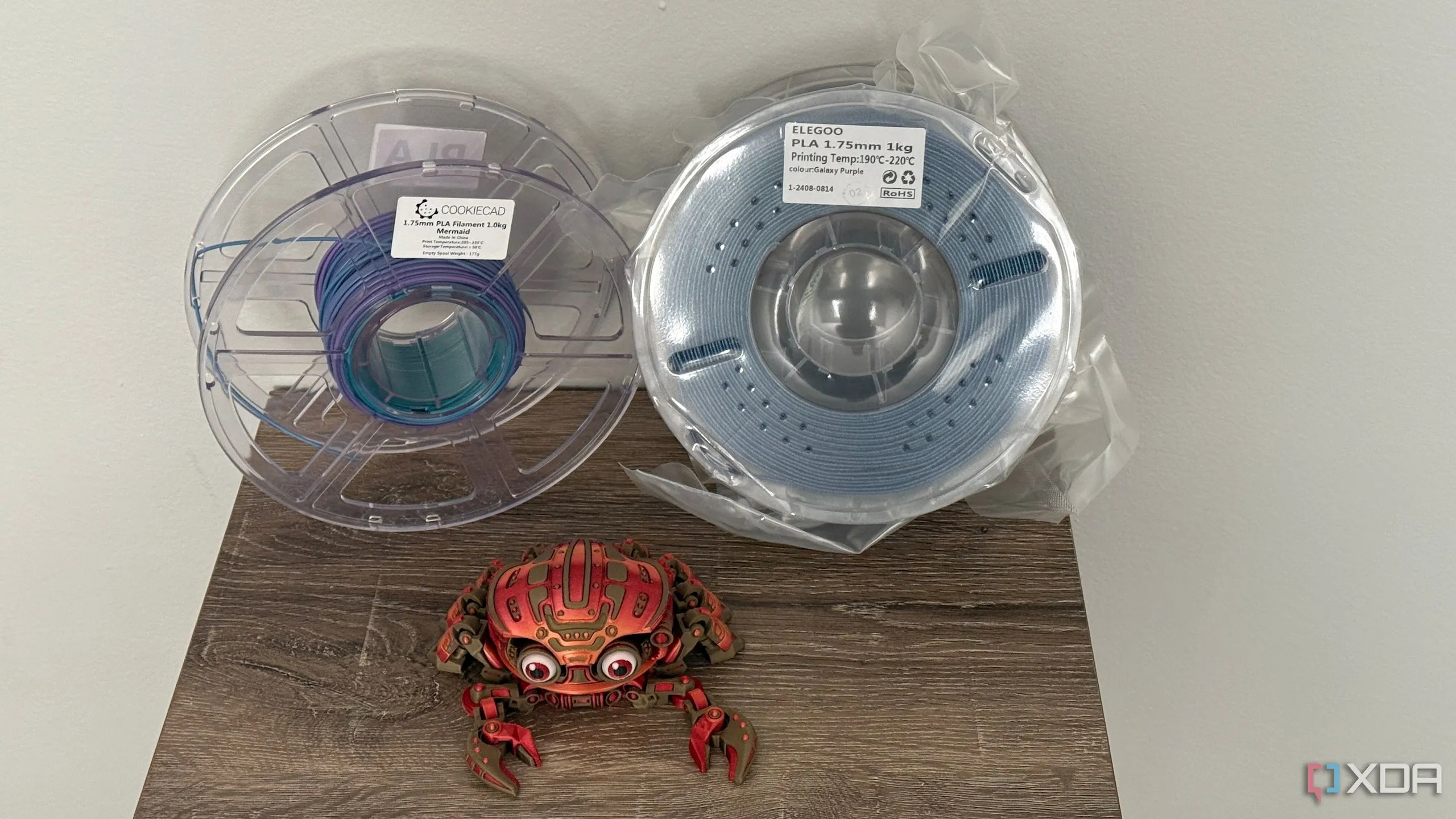 Nhãn thông số kỹ thuật filament, bao gồm nhiệt độ và tốc độ in khuyến nghị